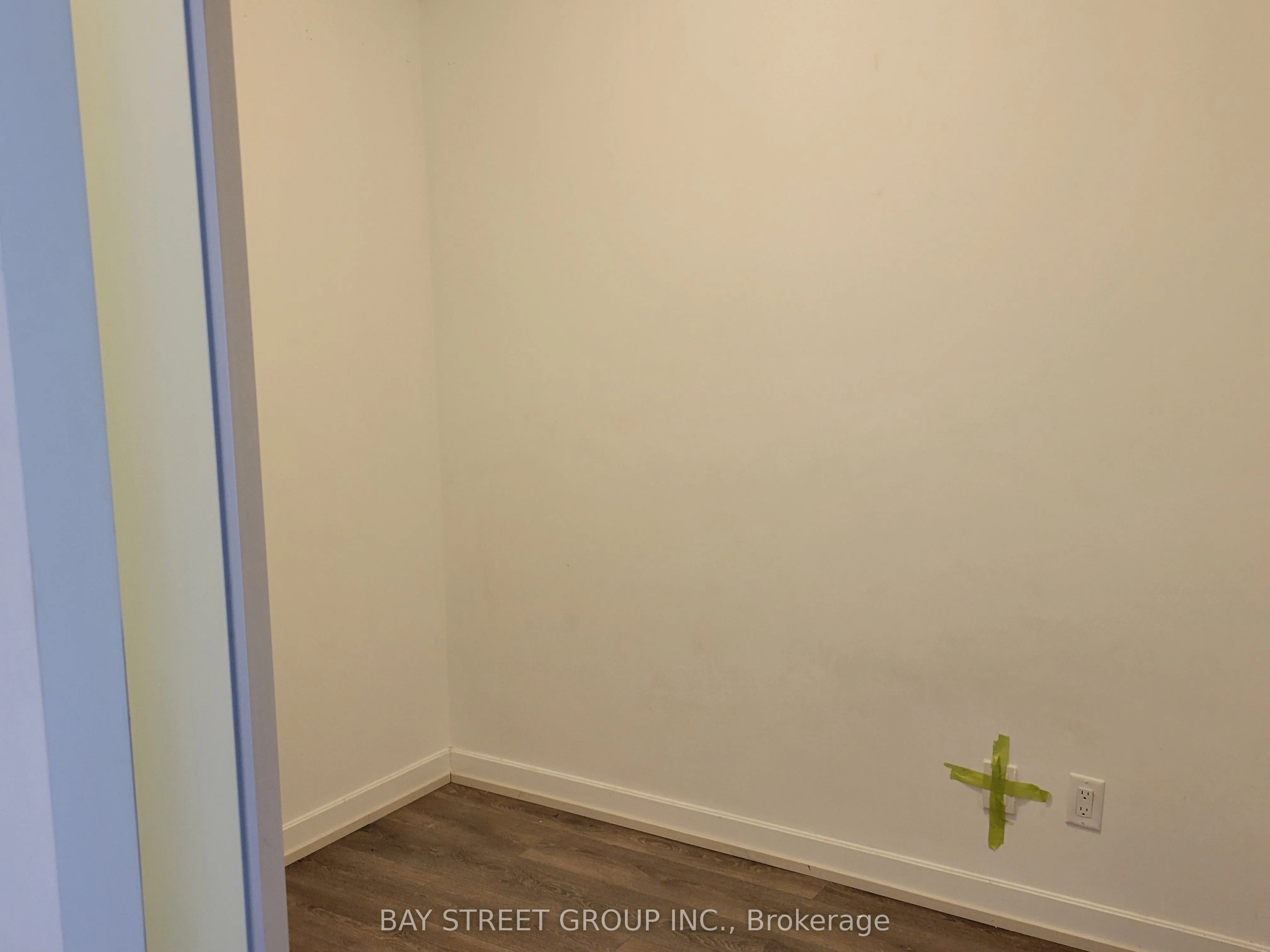 38 Forest Manor Road, #2106