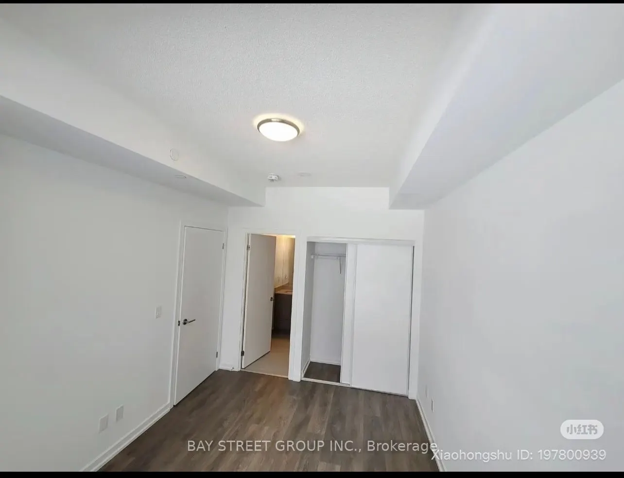 32 Forest Manor Road, #906
