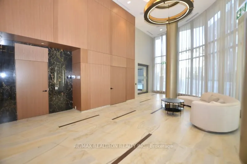 25 Adra Grado Way, #314