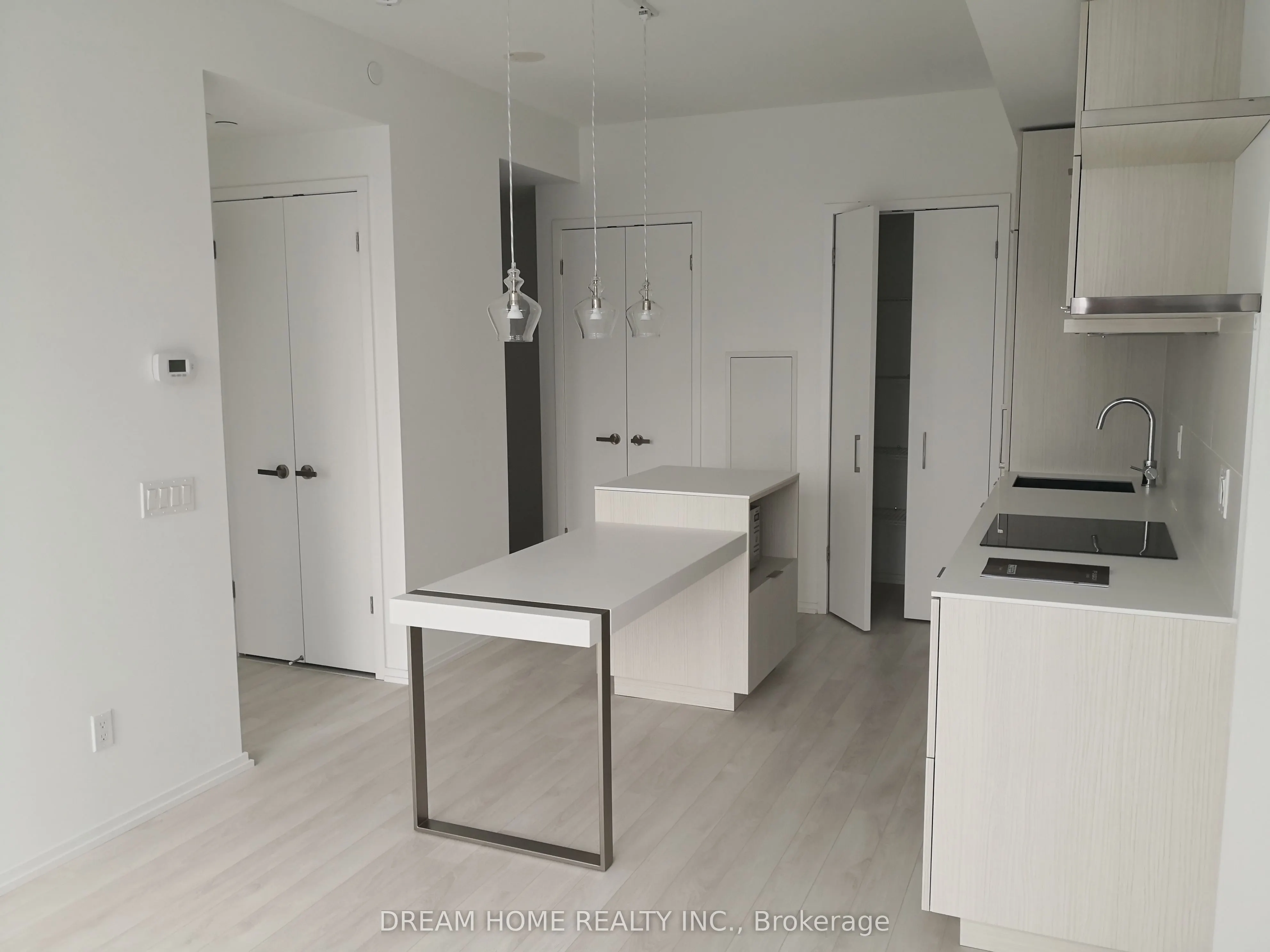 197 Yonge Street, #1301
