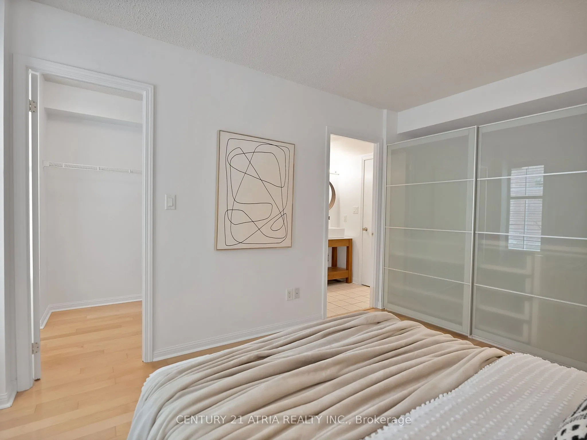 5 Everson Drive, #1106