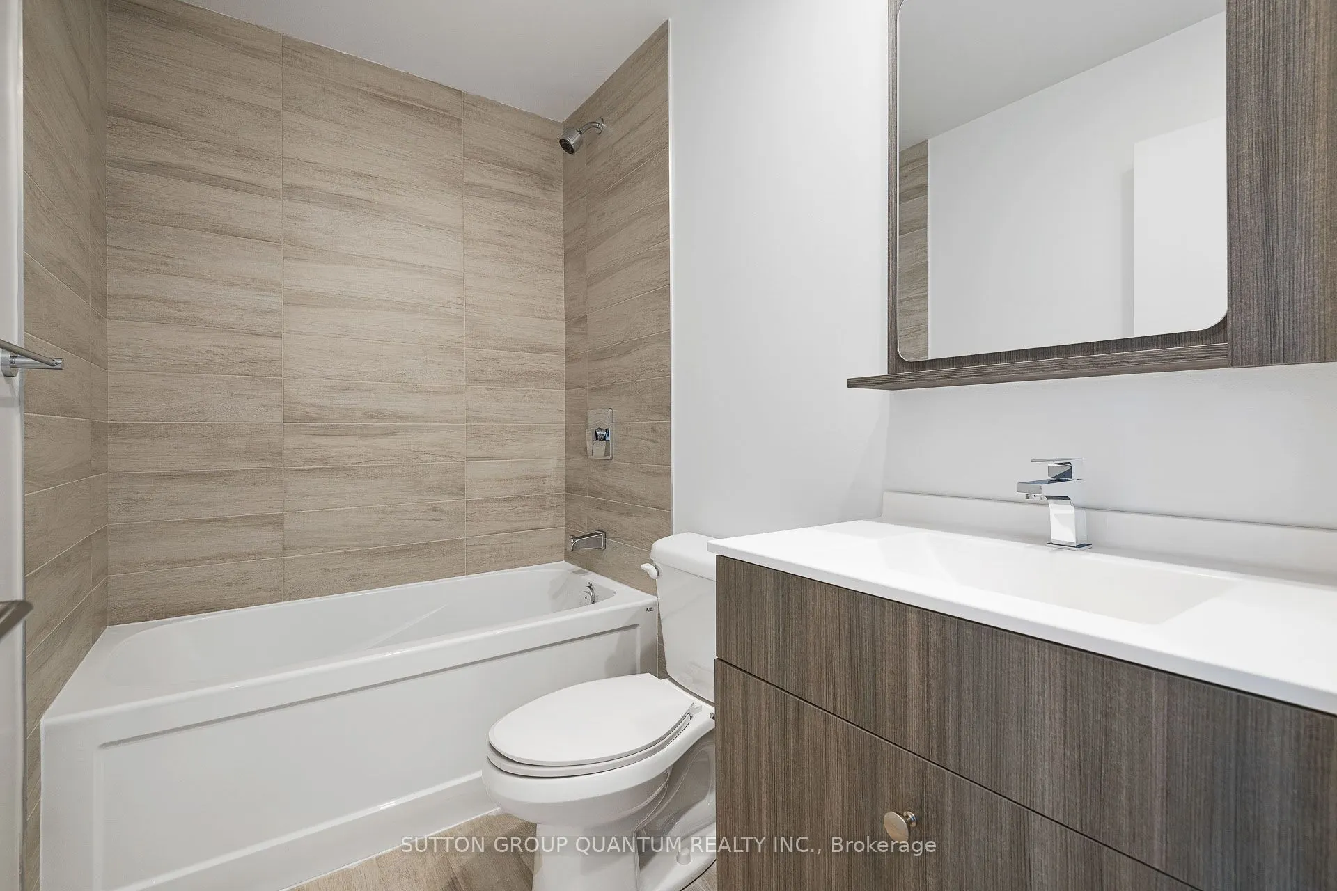 75 Canterbury Place, #302