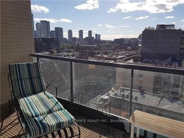 438 King Street W, #1206