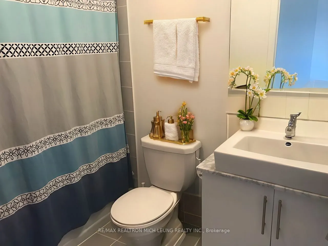55 Bremner Boulevard, #1704