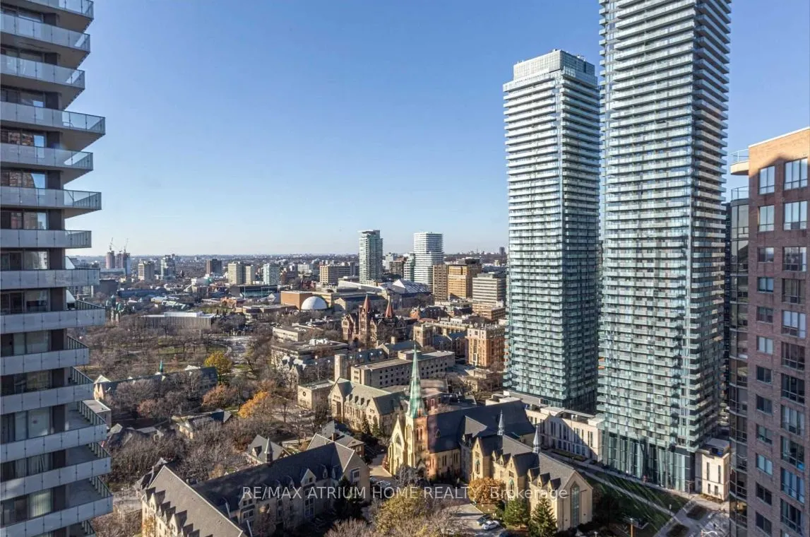 1001 Bay Street, #2712