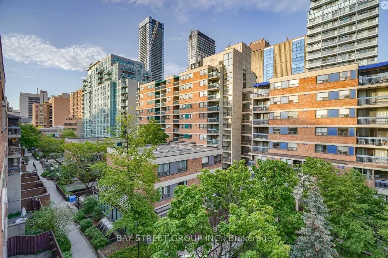 53 Mccaul Street, #652