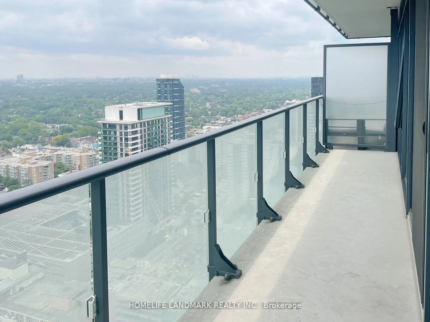 161 Roehampton Avenue, #3901