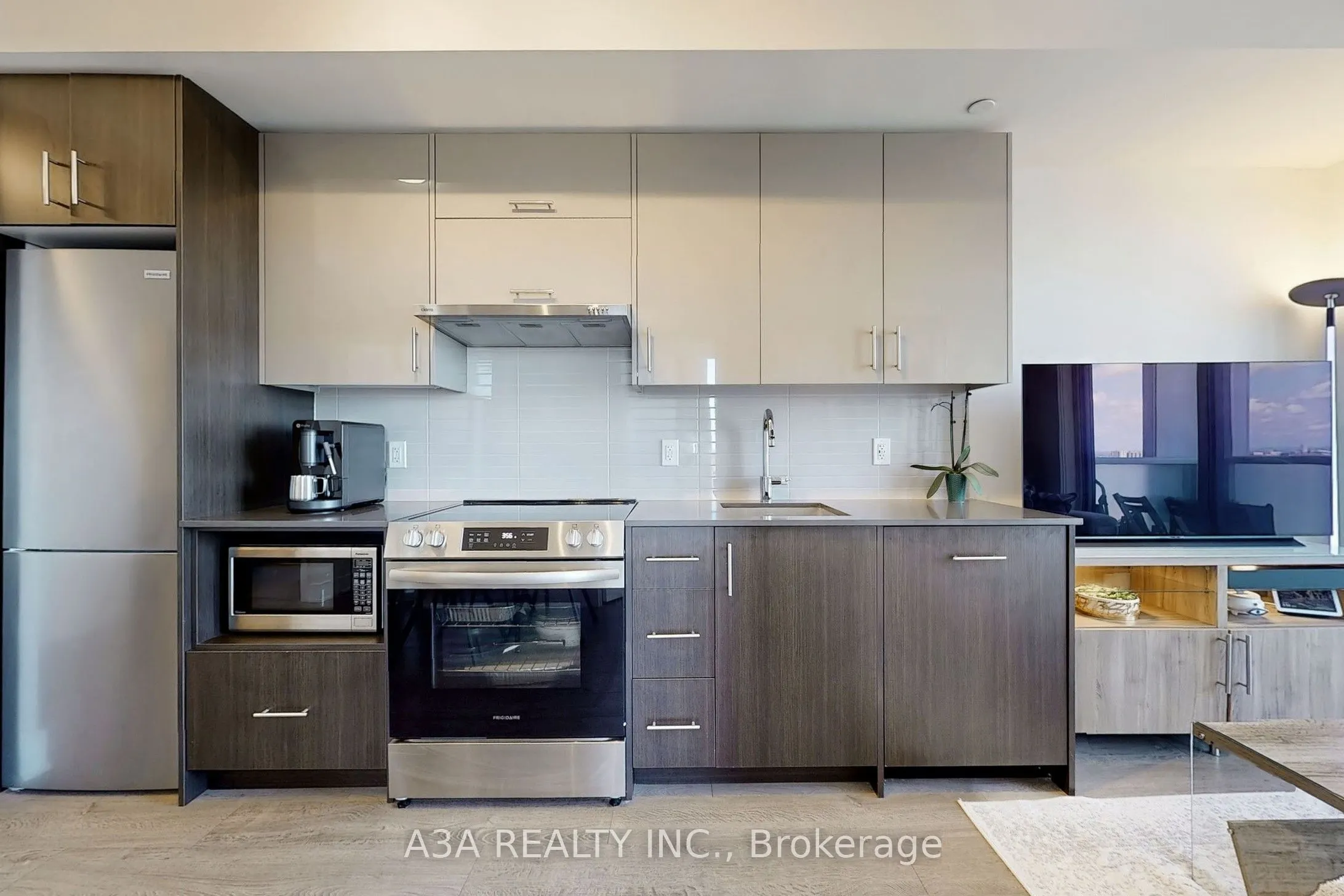 188 Fairview Mall Drive, #2705
