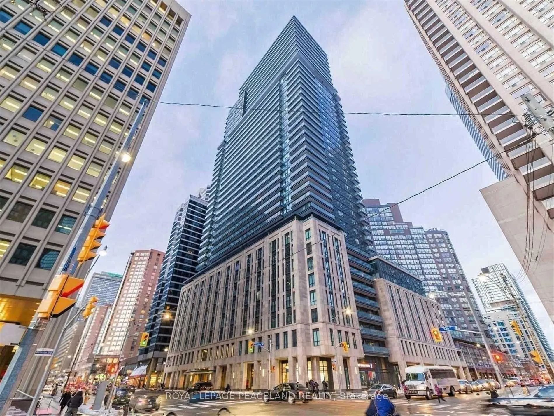 955 Bay Street, #2911
