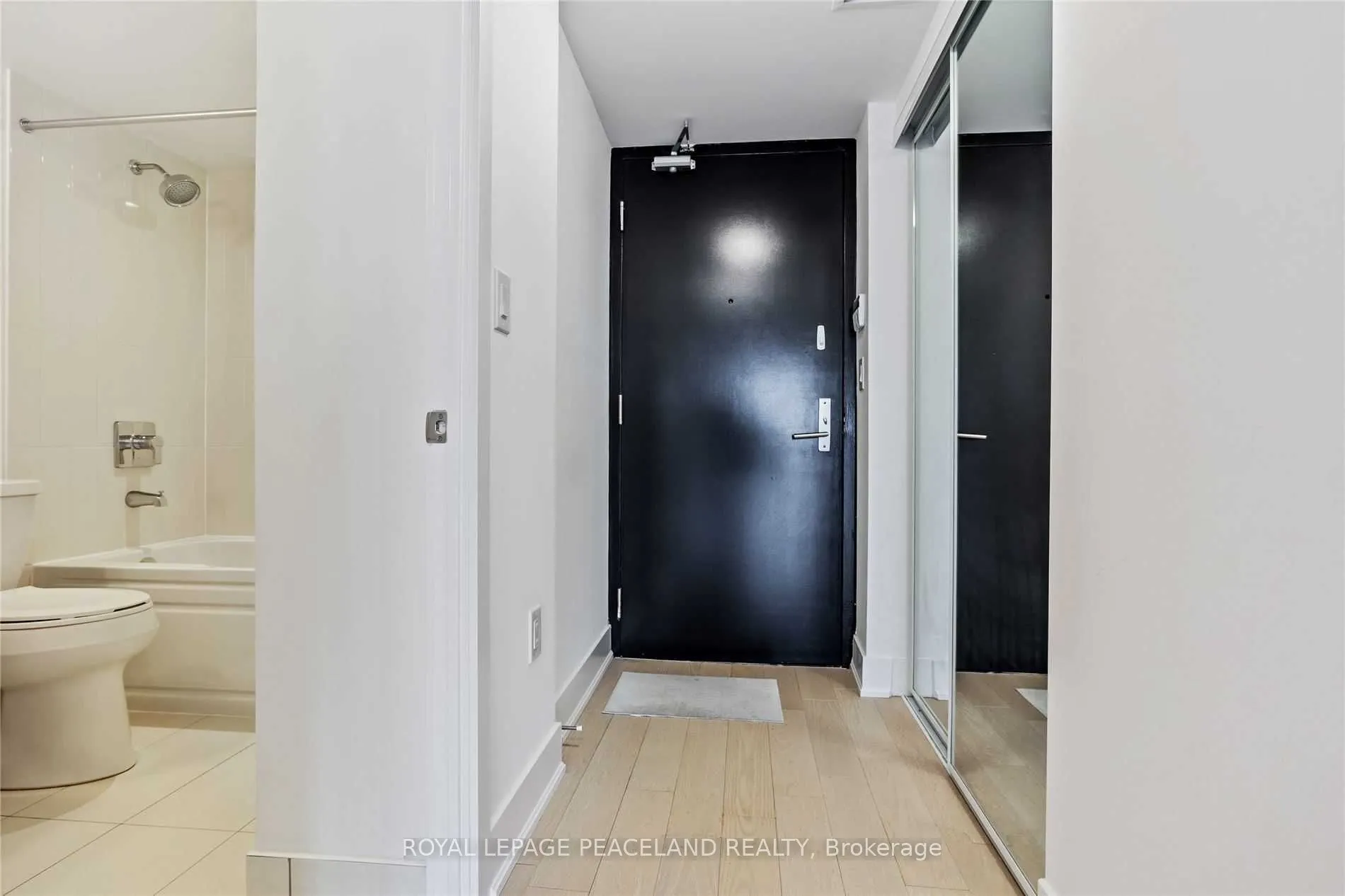 955 Bay Street, #2911
