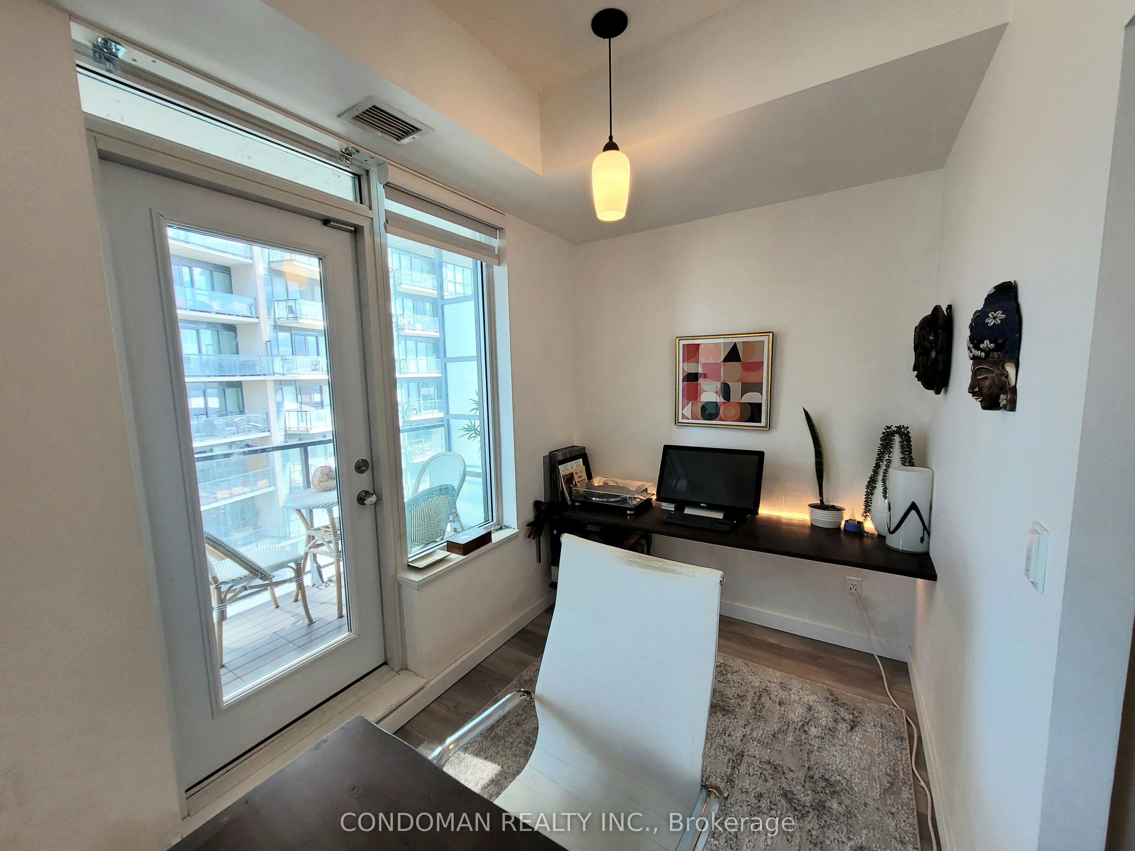 55 East Liberty Street, #905