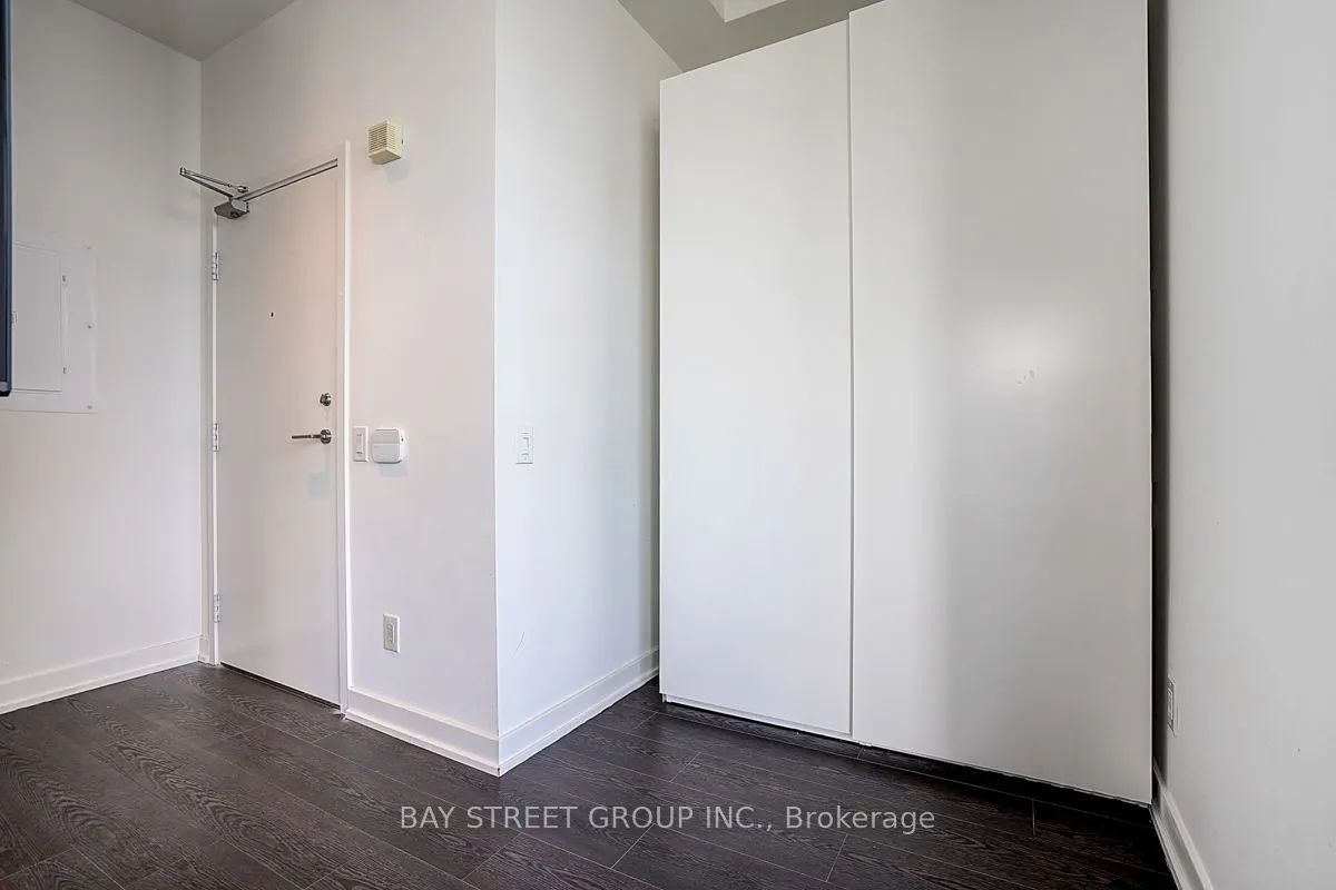 72 Esther Shiner Boulevard, #2307