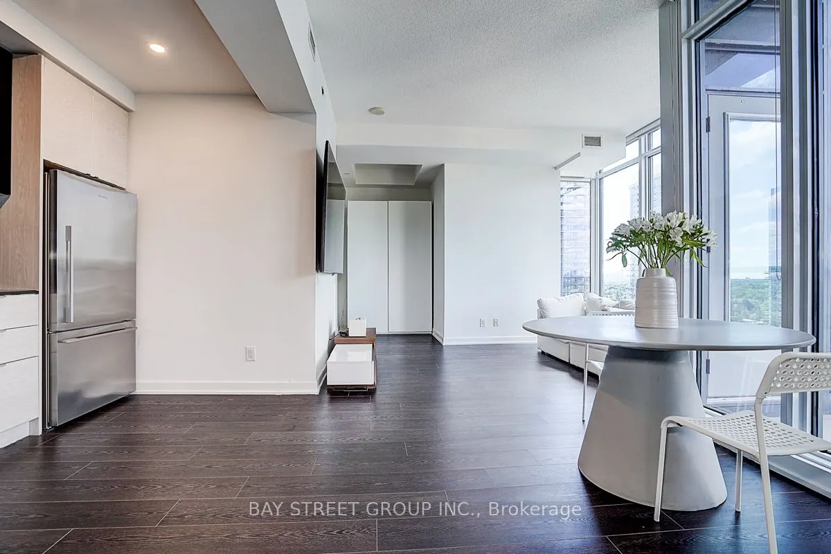 72 Esther Shiner Boulevard, #2307