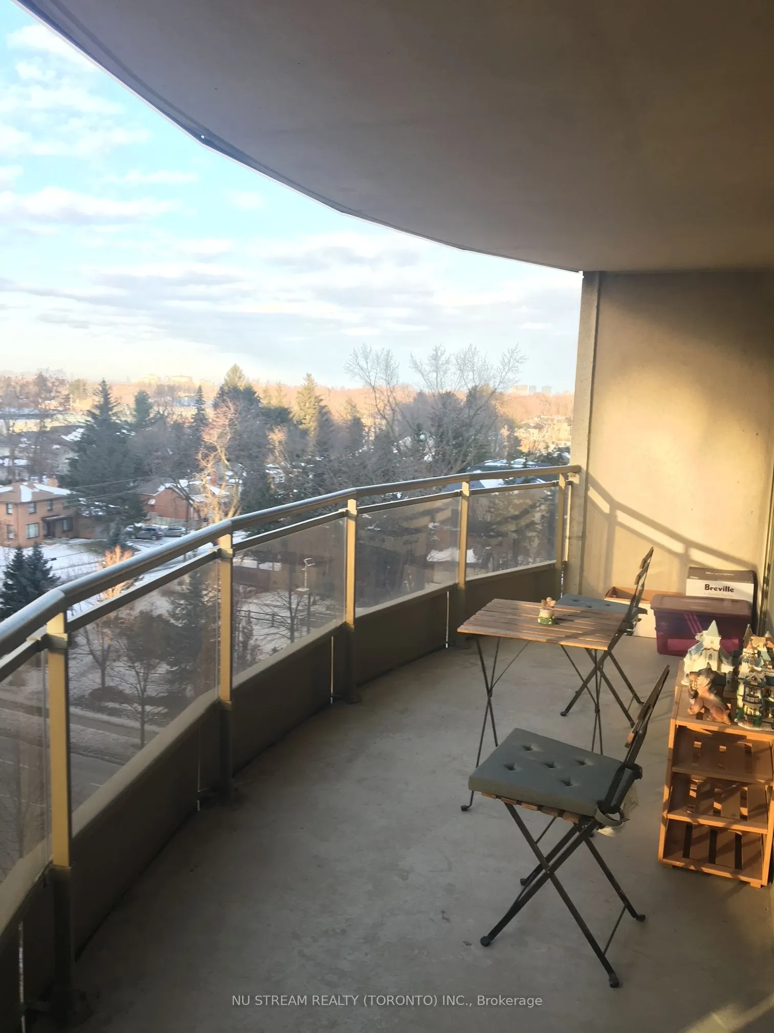 256 Doris Avenue, #1003