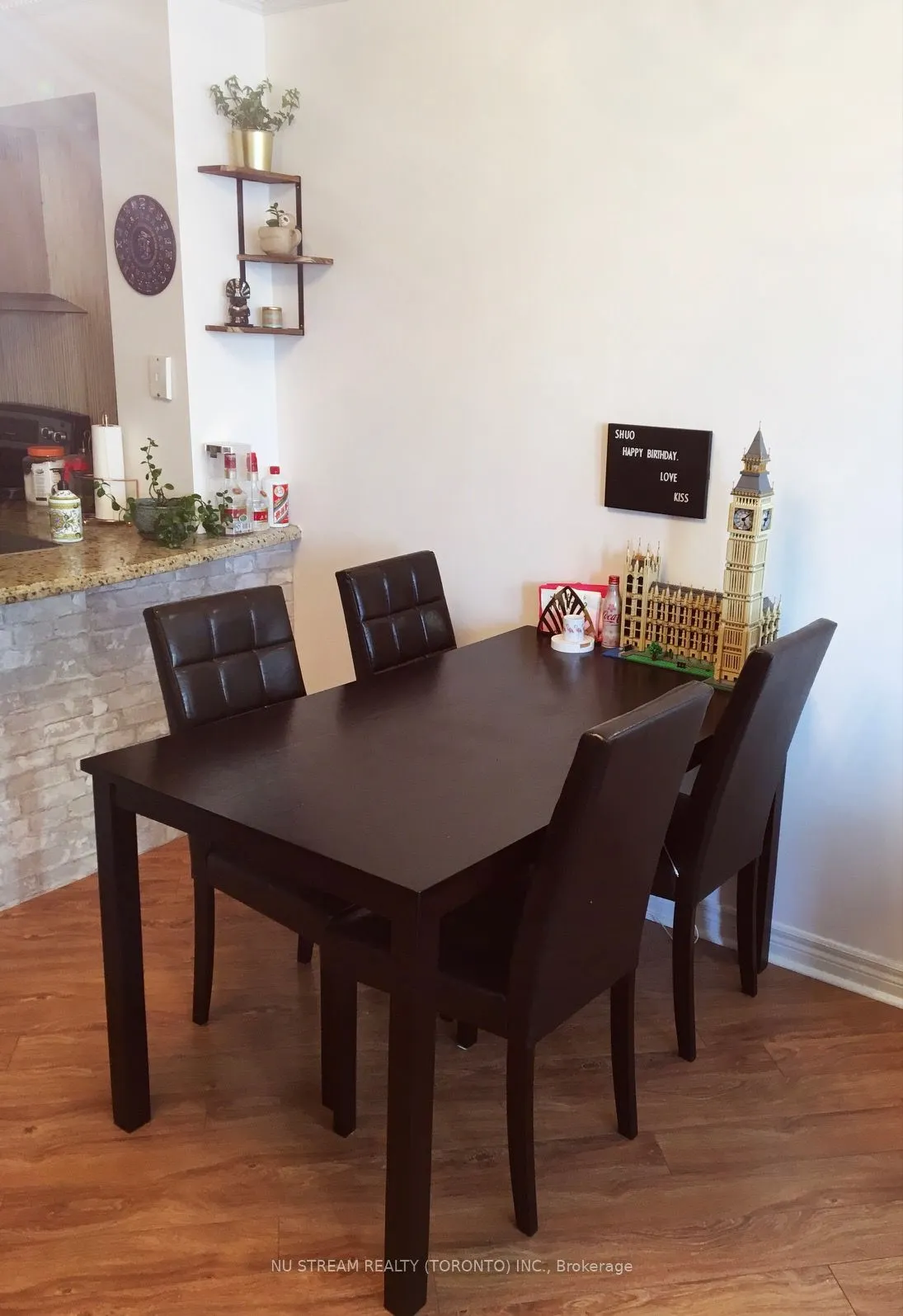 256 Doris Avenue, #1003
