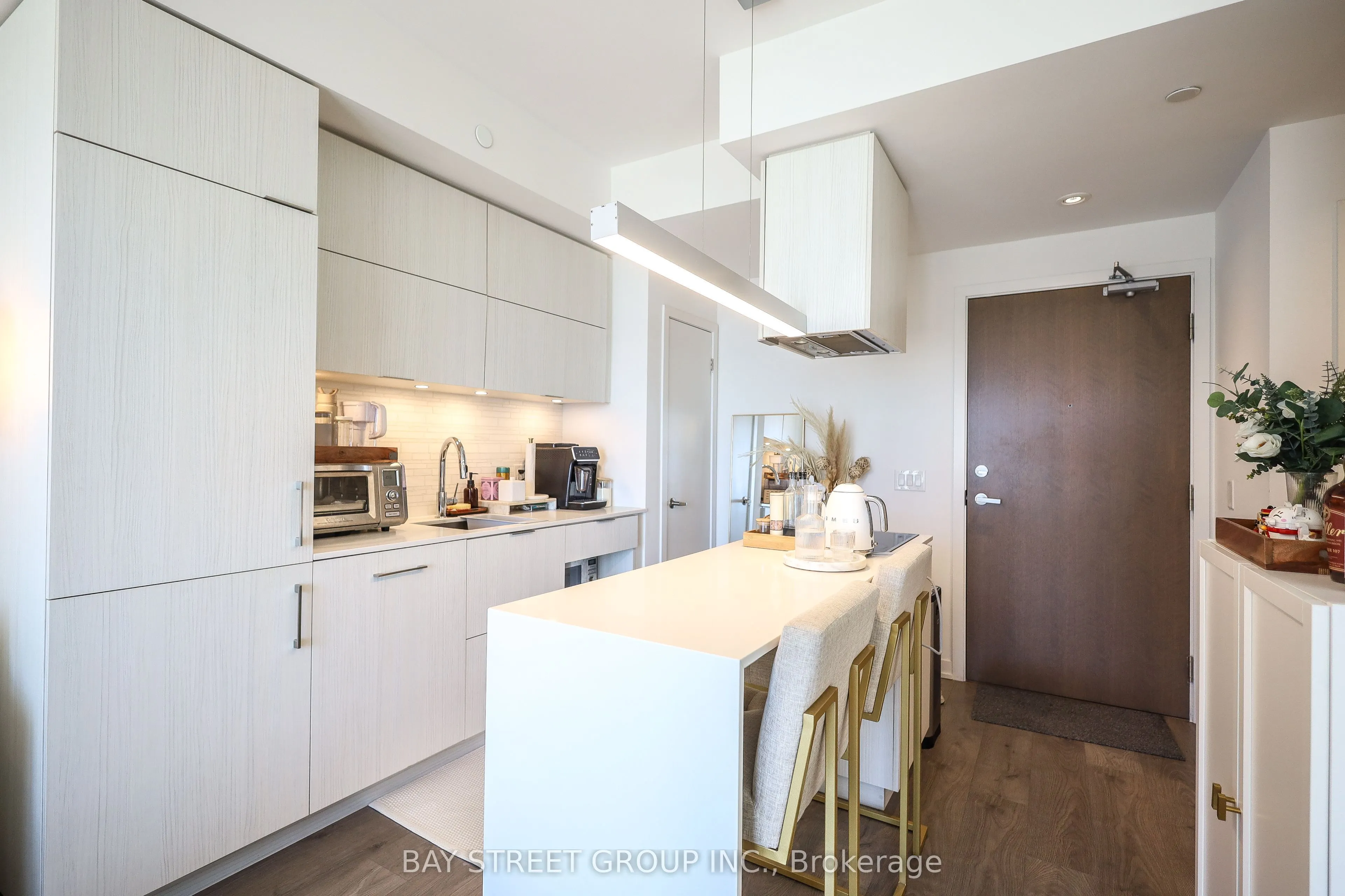 20 Richardson Street, #1204