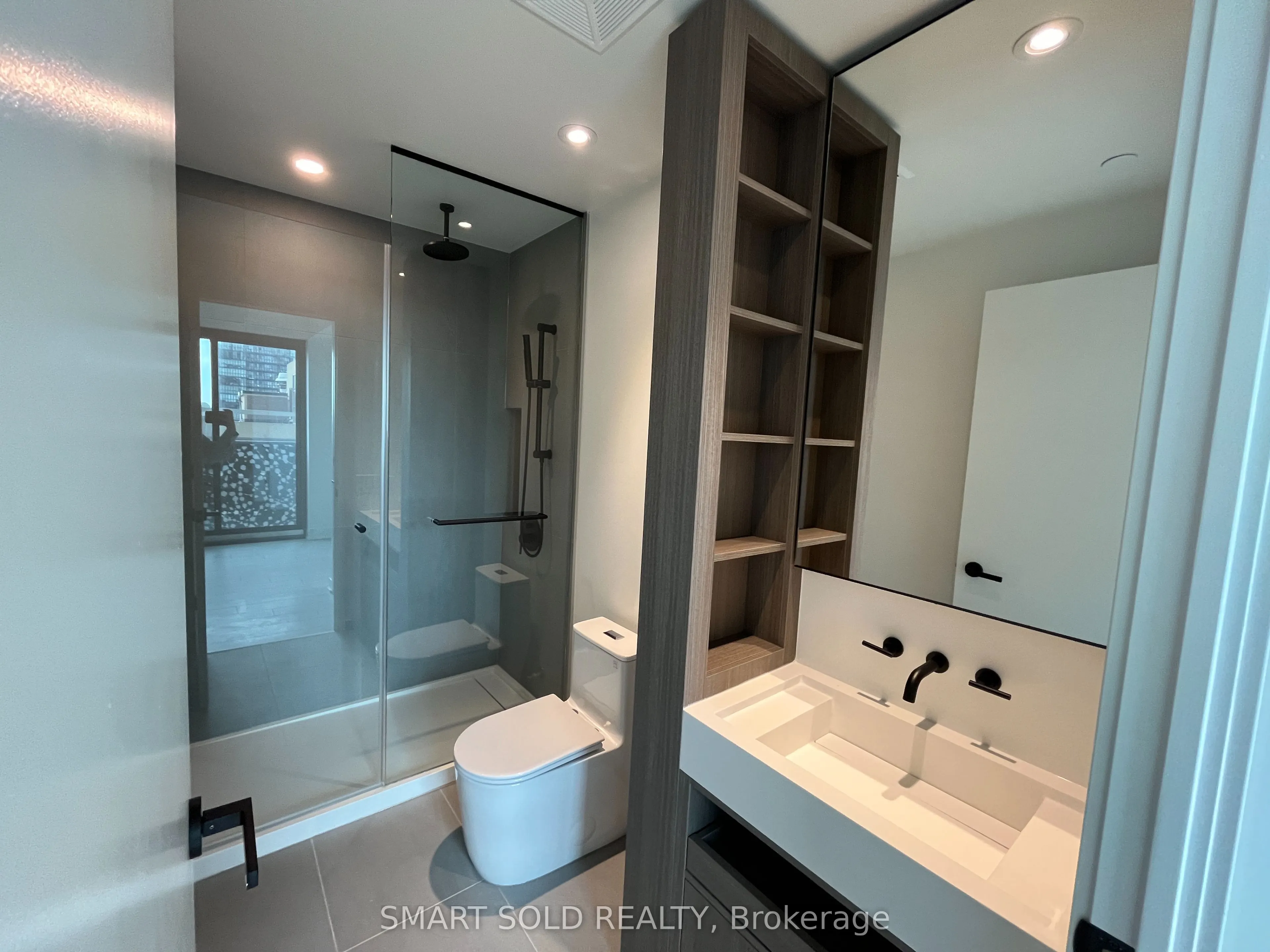 55 Charles Street E, #2303