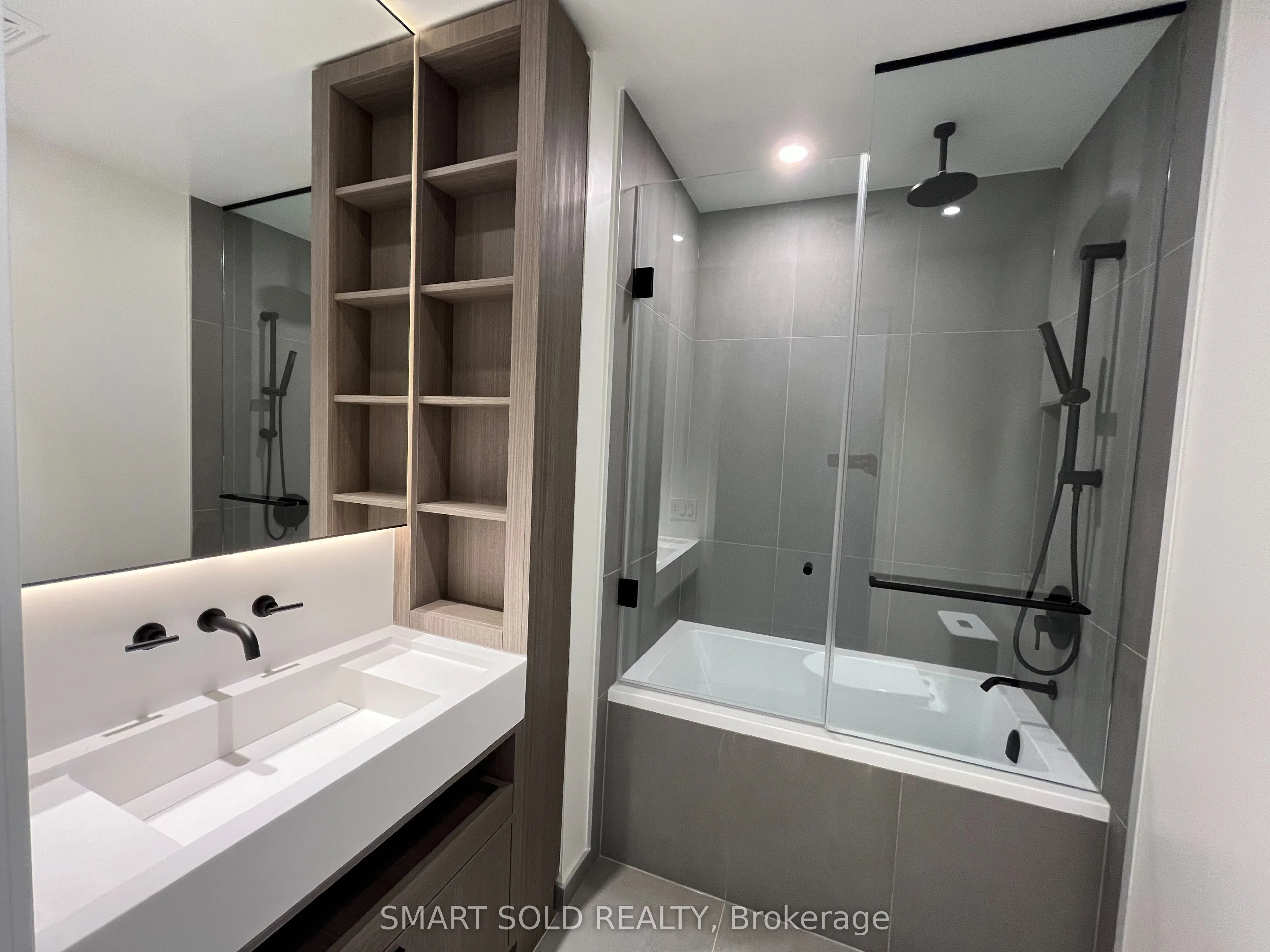 55 Charles Street E, #2303