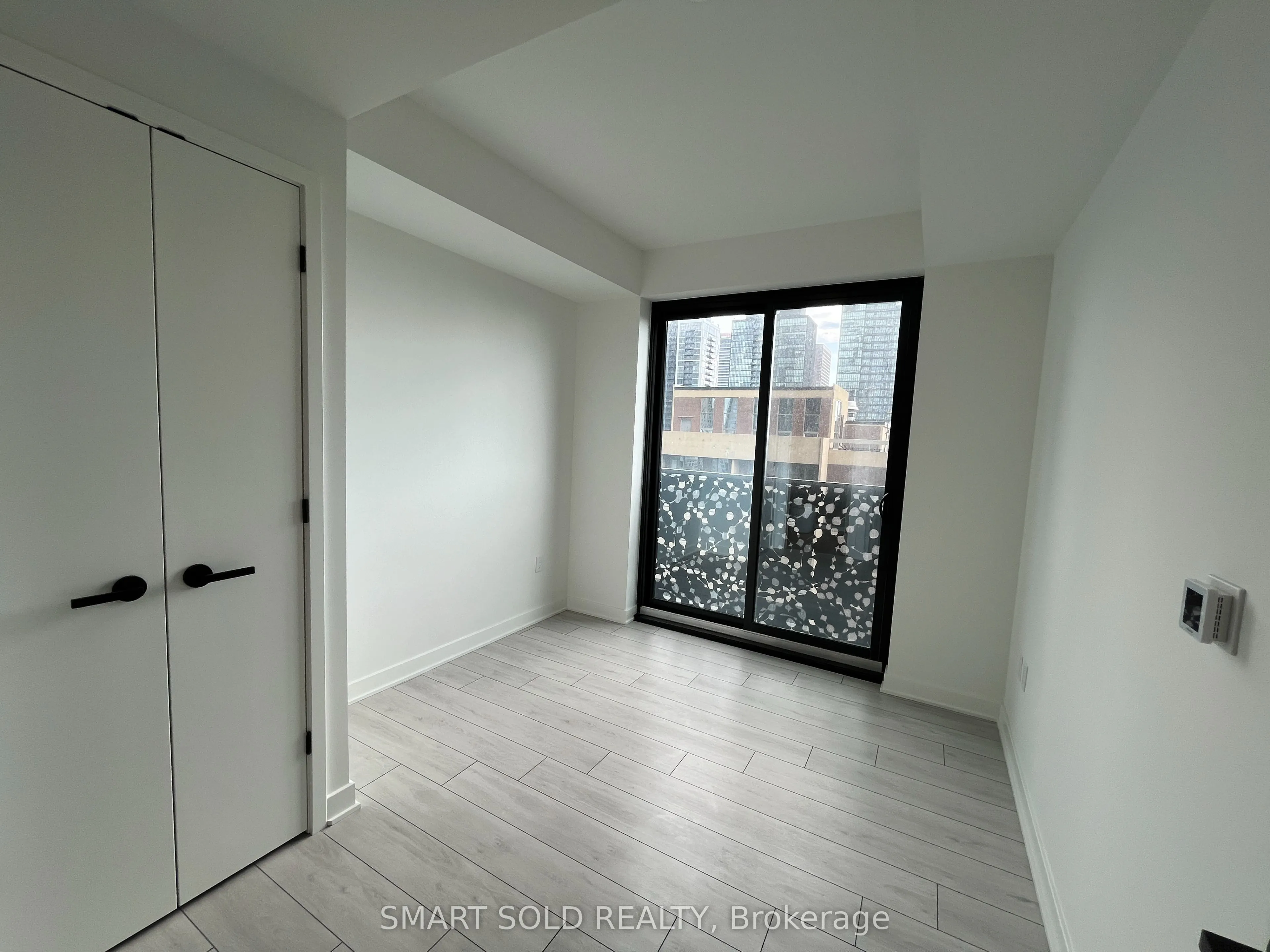 55 Charles Street E, #2303