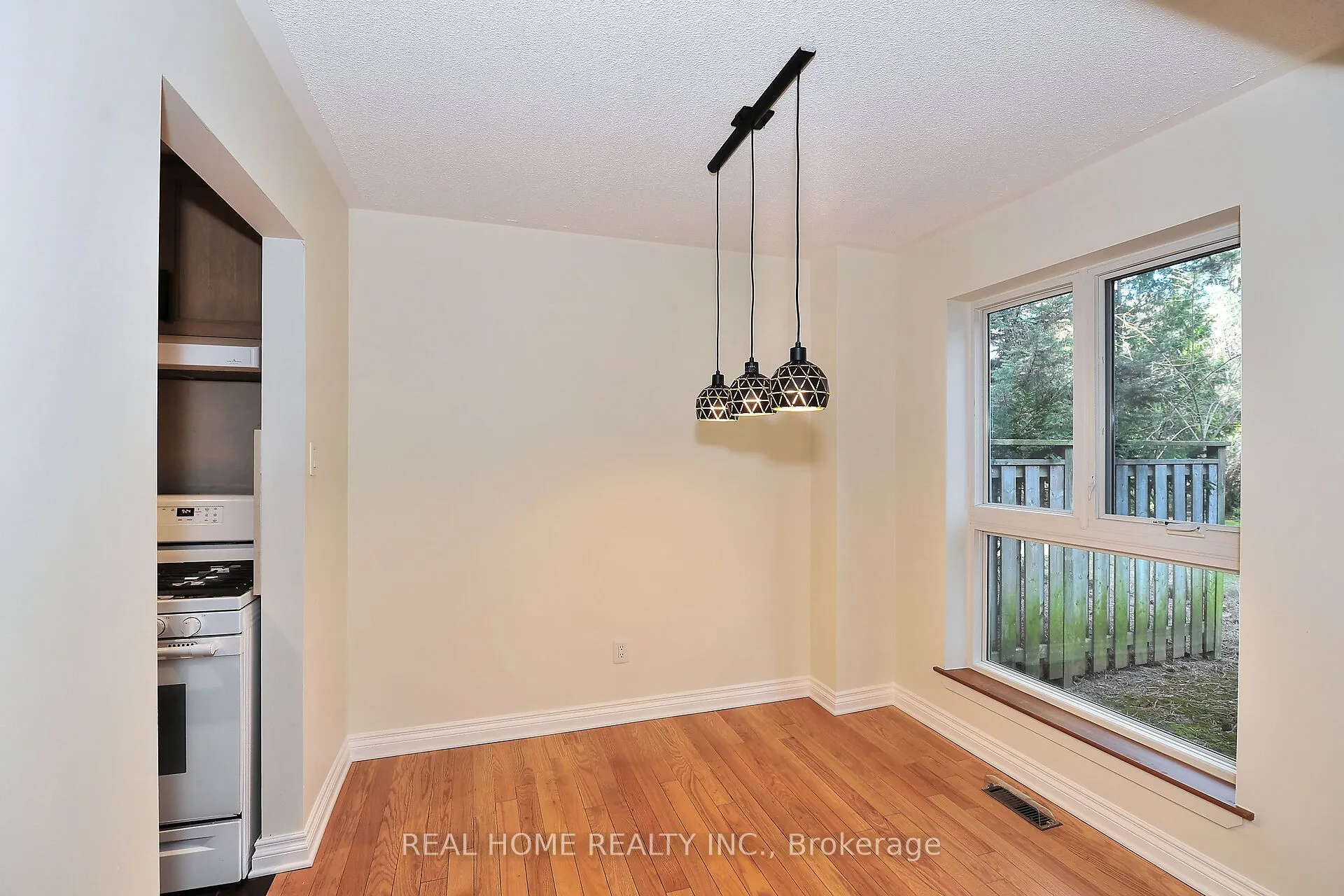 10 Farina Mill Way, #244
