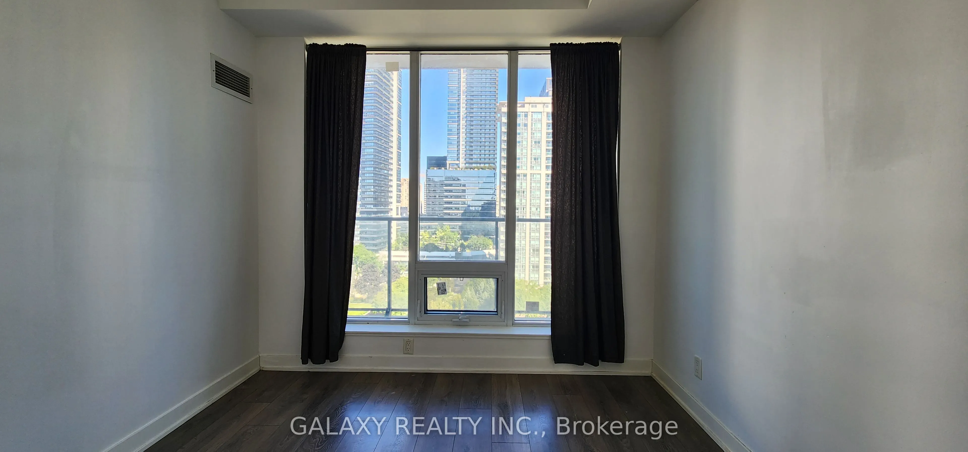 28 Avondale Avenue, #1110