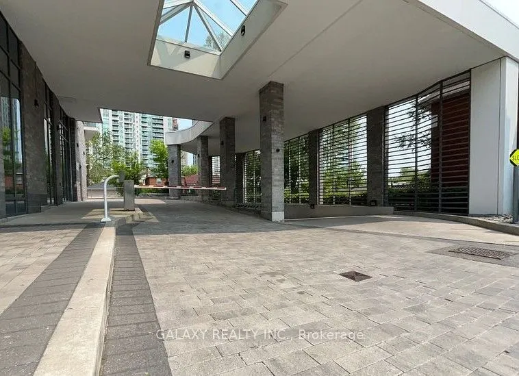 28 Avondale Avenue, #1110