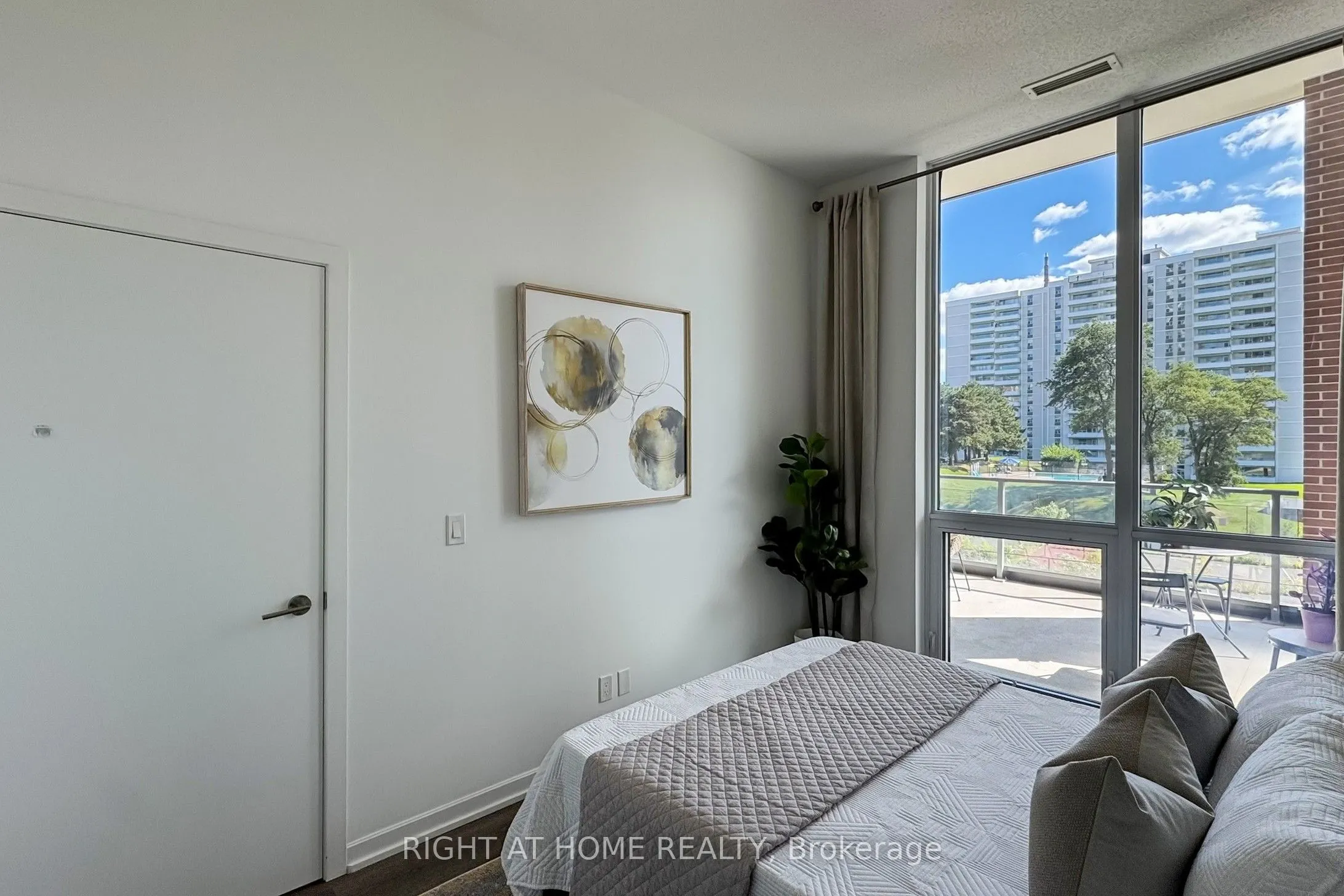 36 Forest Manor Road, #103