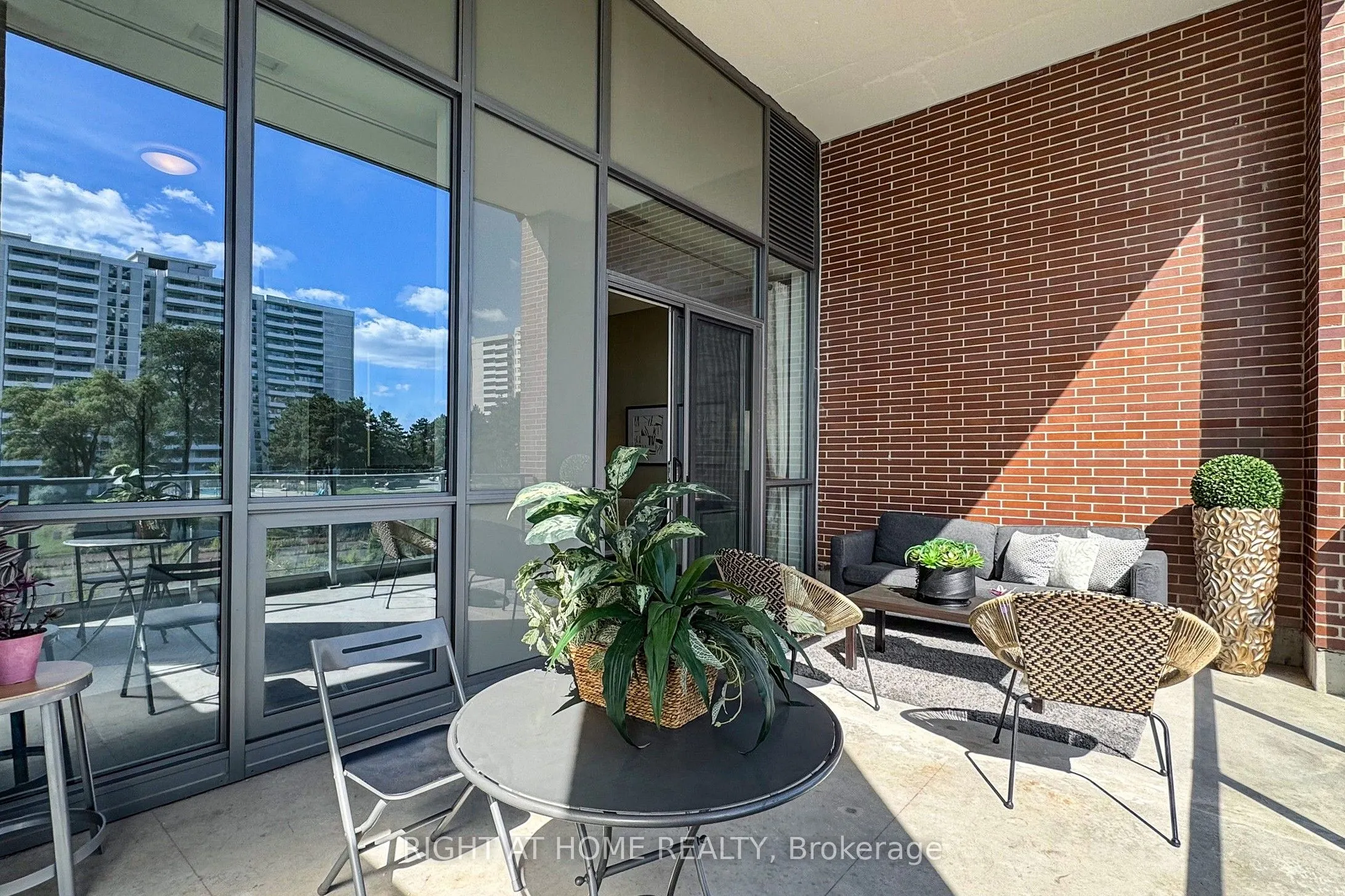 36 Forest Manor Road, #103