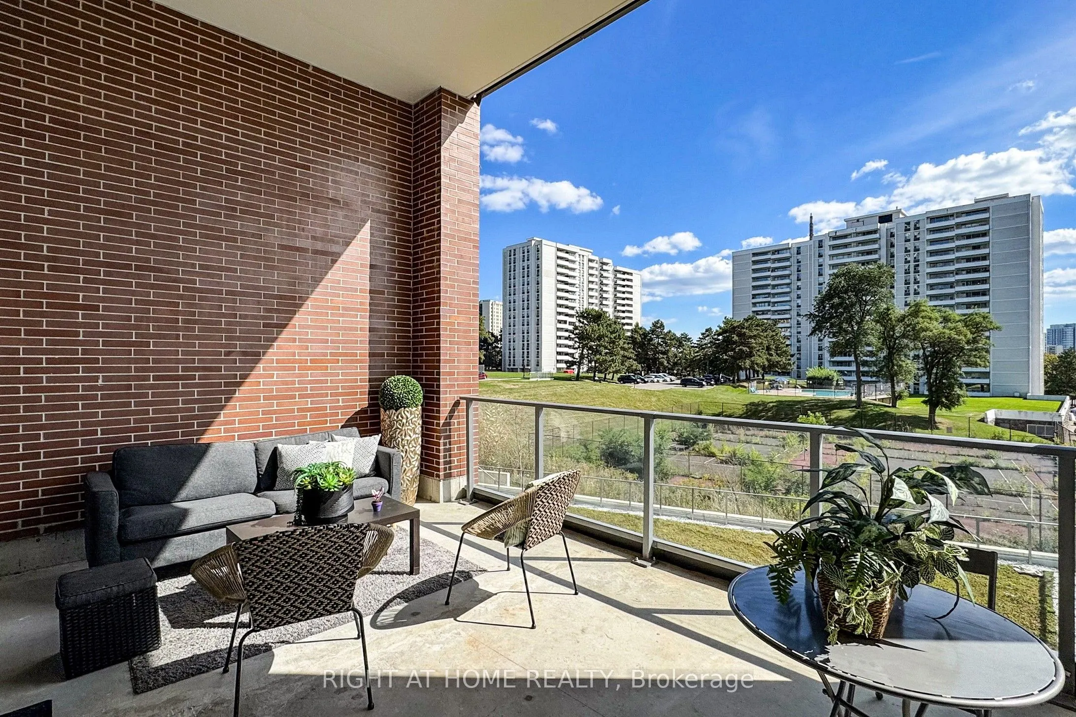36 Forest Manor Road, #103