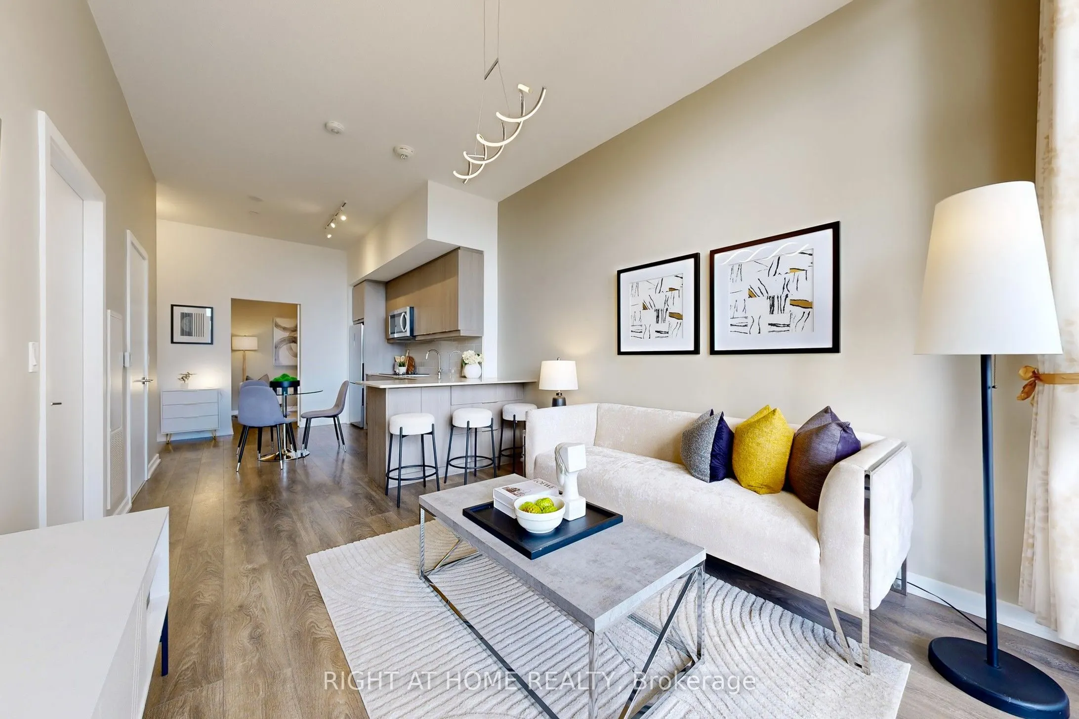 36 Forest Manor Road, #103