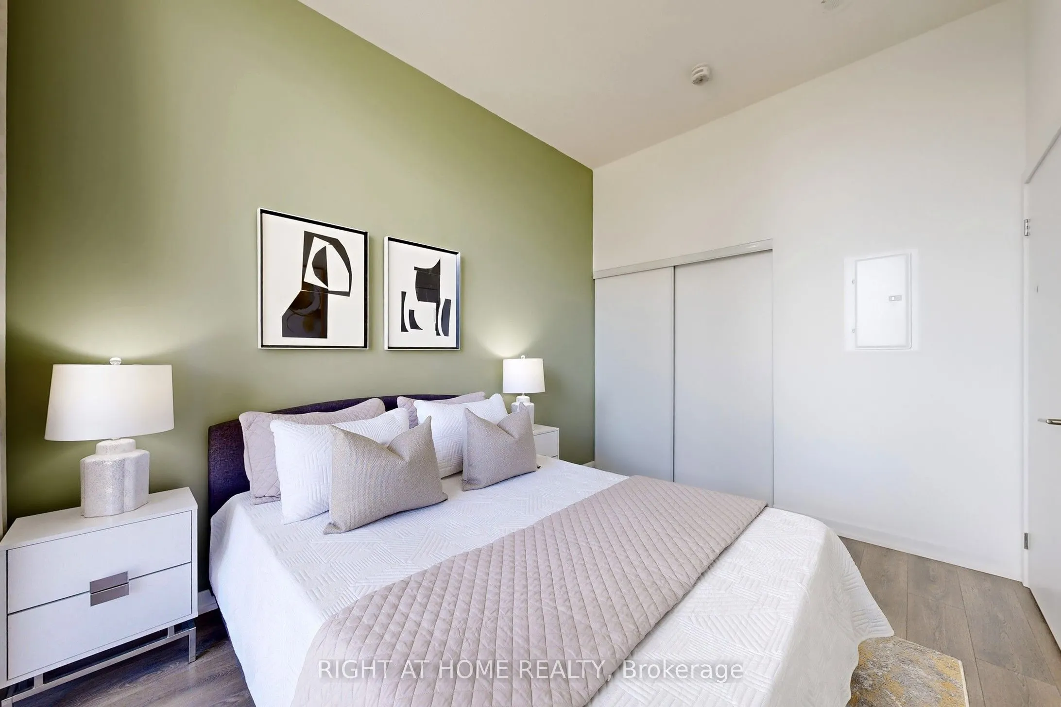 36 Forest Manor Road, #103