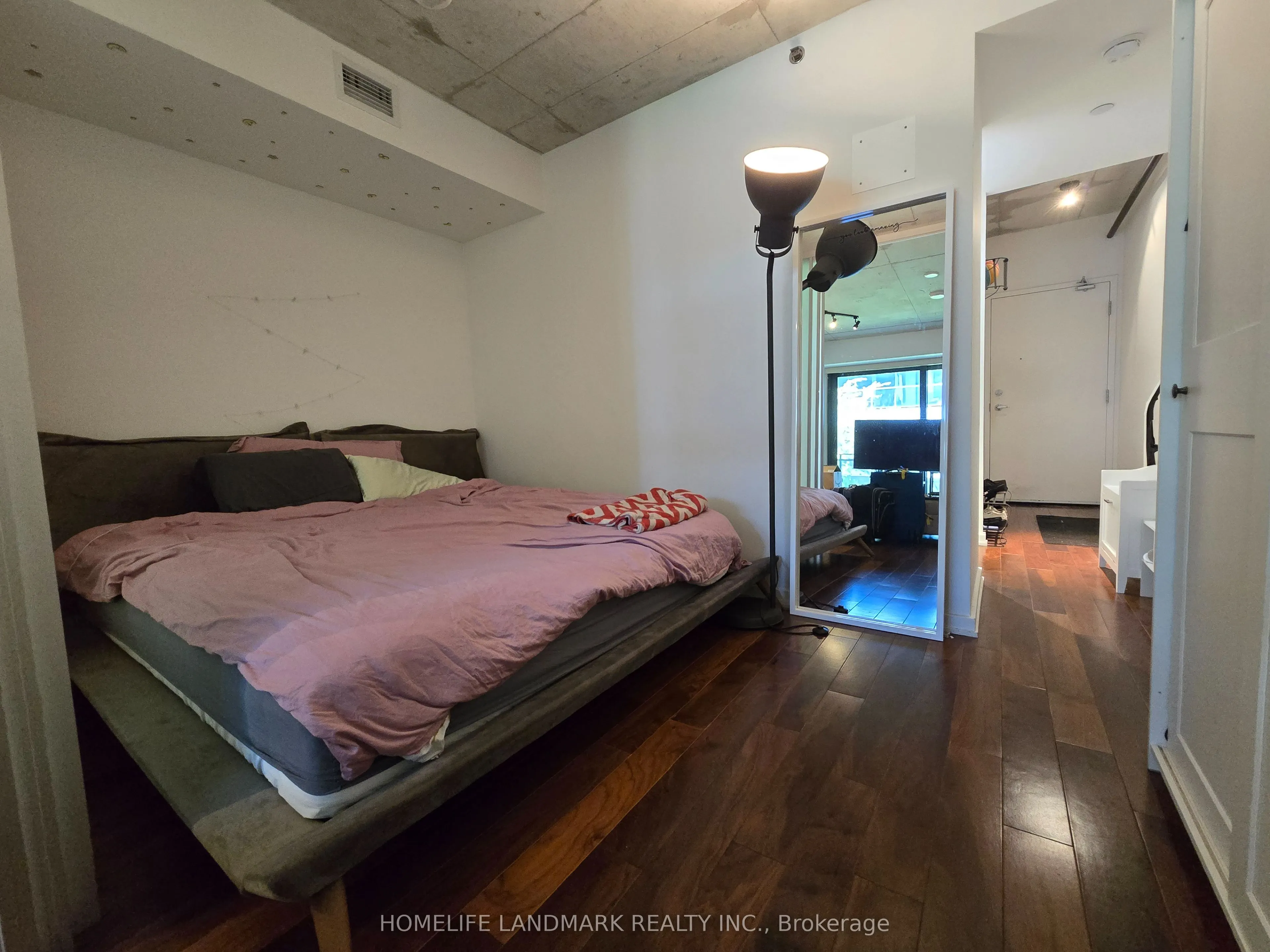 47 Lower River Street, #450