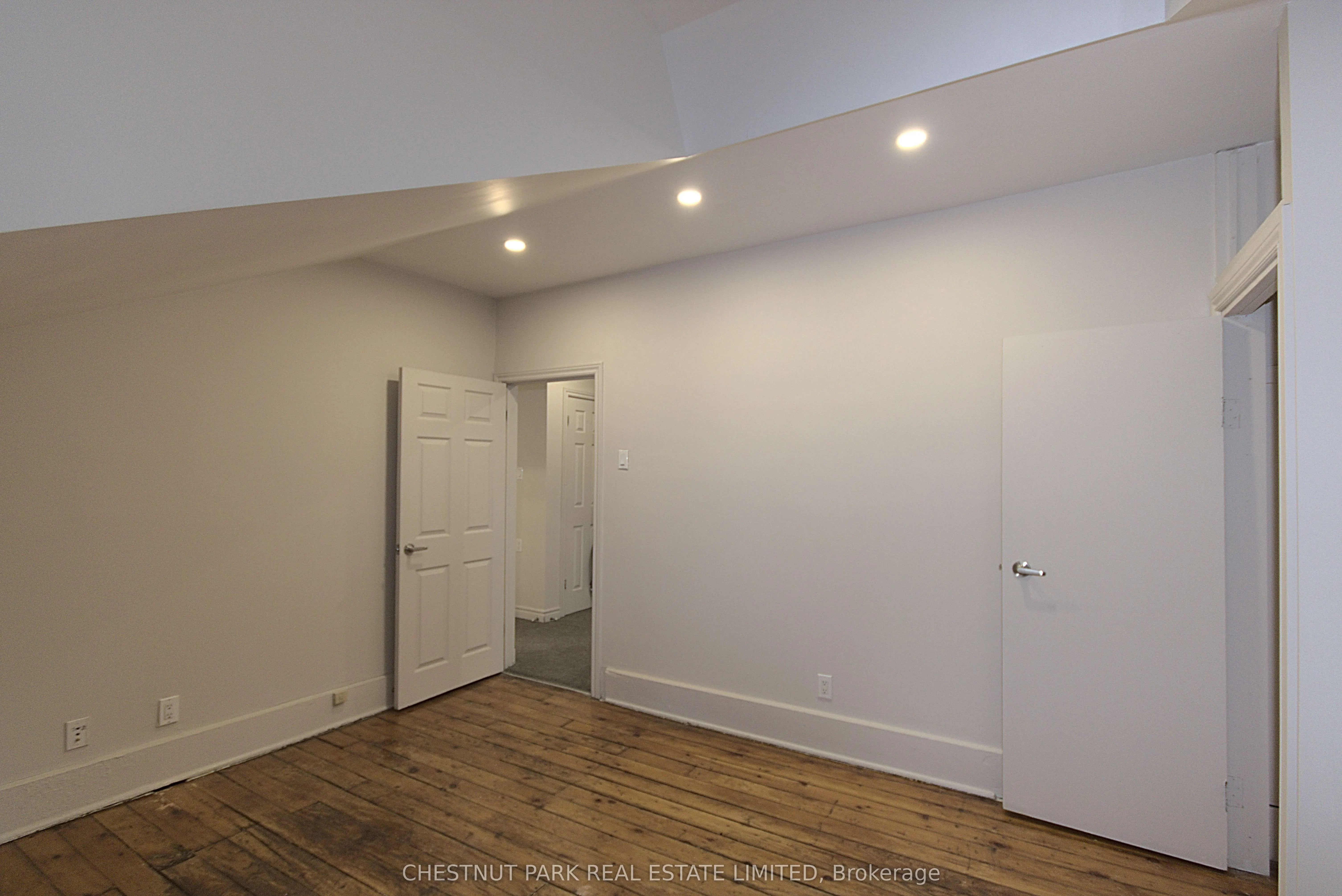 342 Jarvis Street, #Unit 5