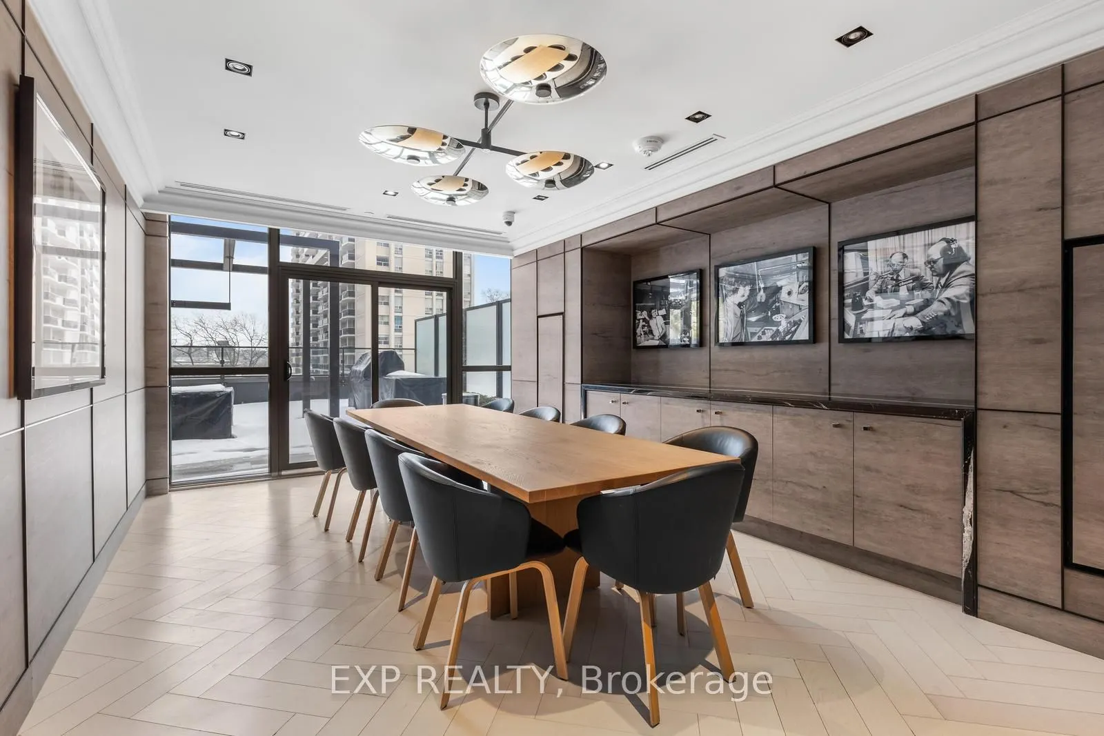 6 Jackes Avenue, #408