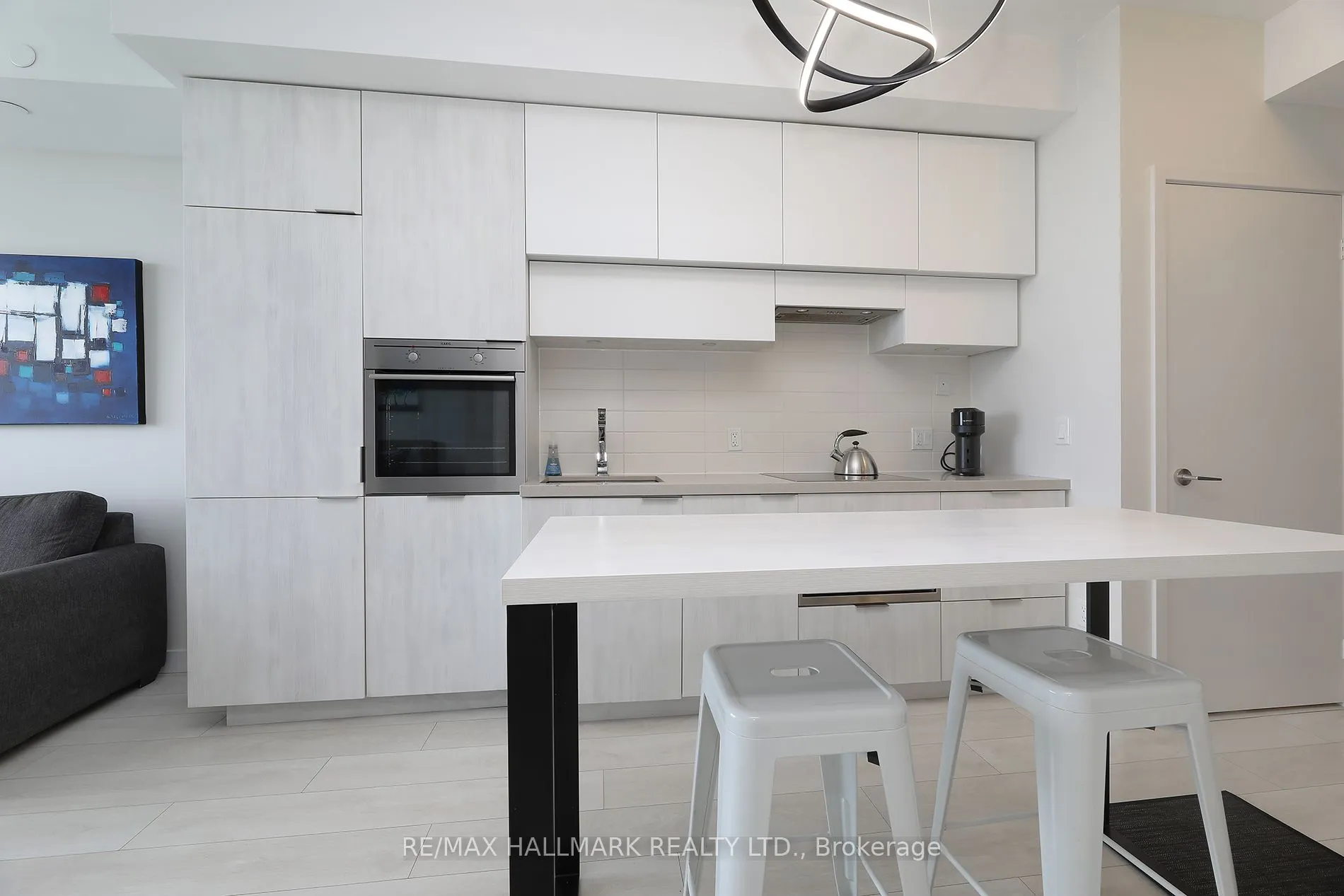 8 Eglinton Avenue E, #5009