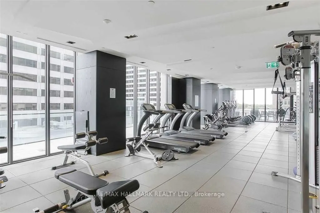 8 Eglinton Avenue E, #5009