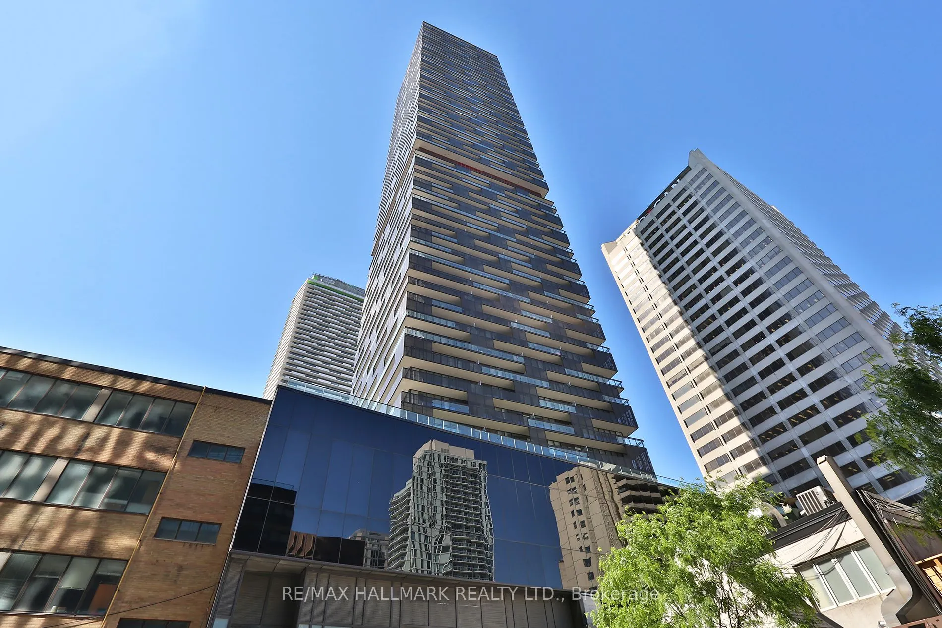 8 Eglinton Avenue E, #5009