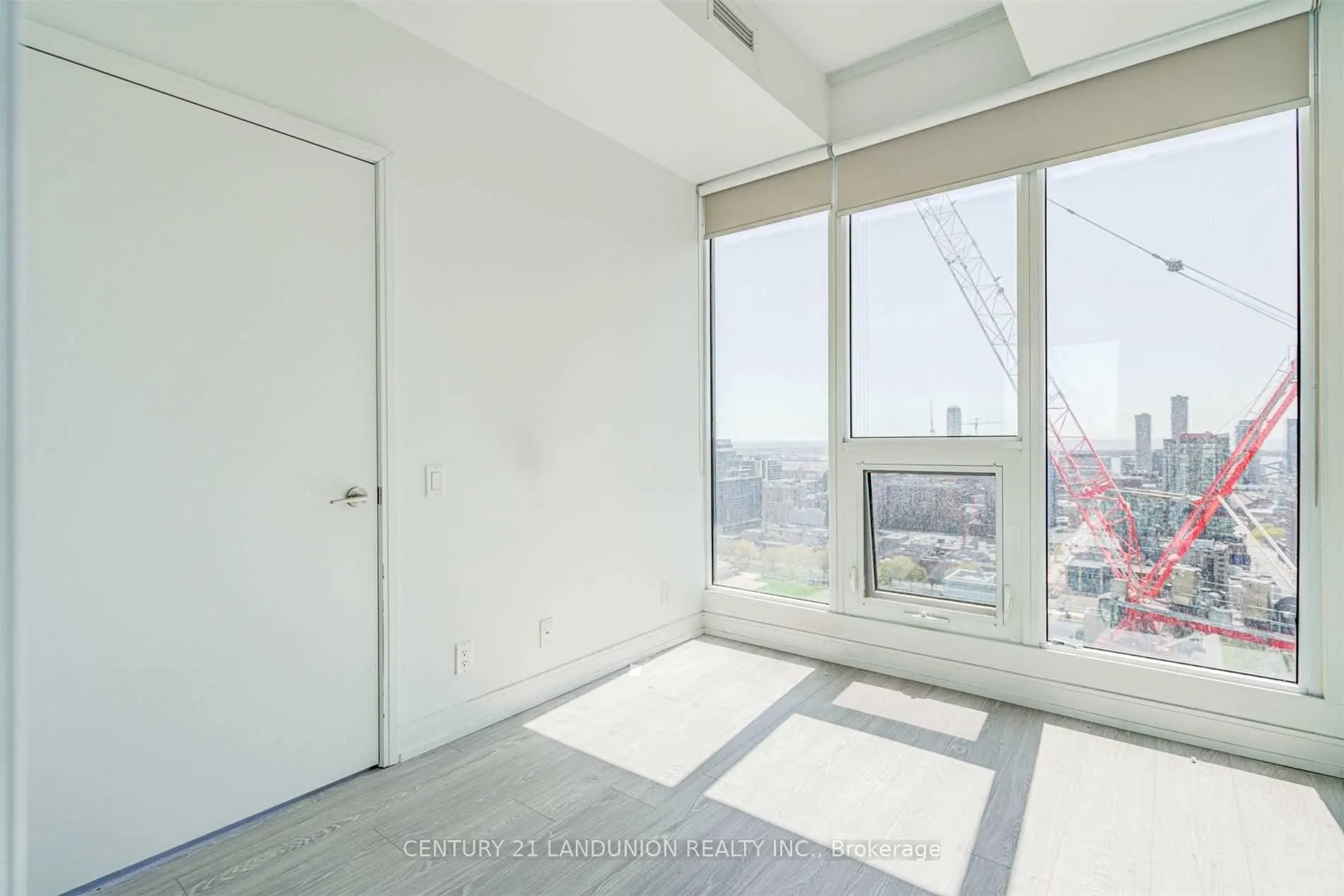 181 Dundas Street E, #2905