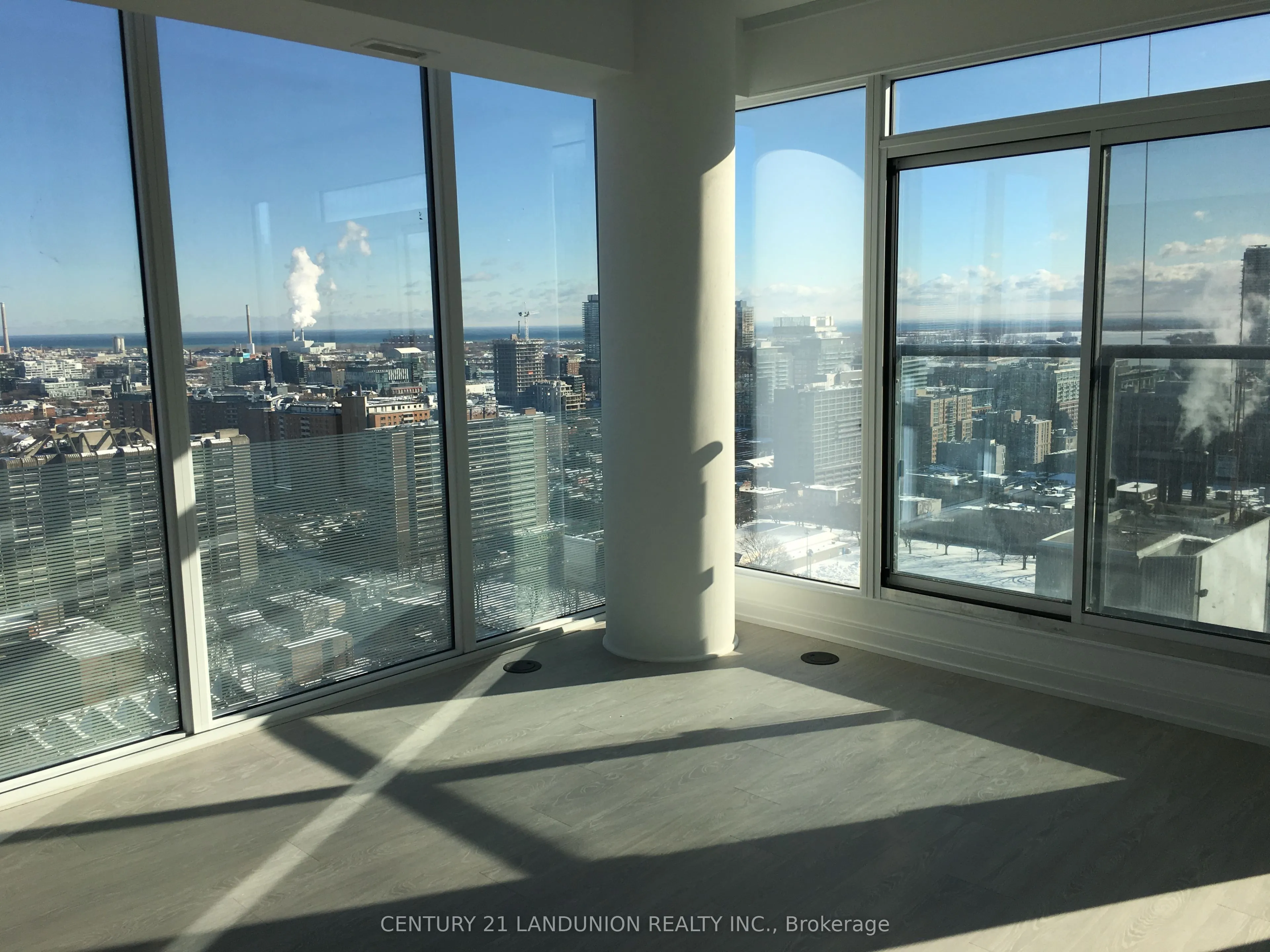 181 Dundas Street E, #2905