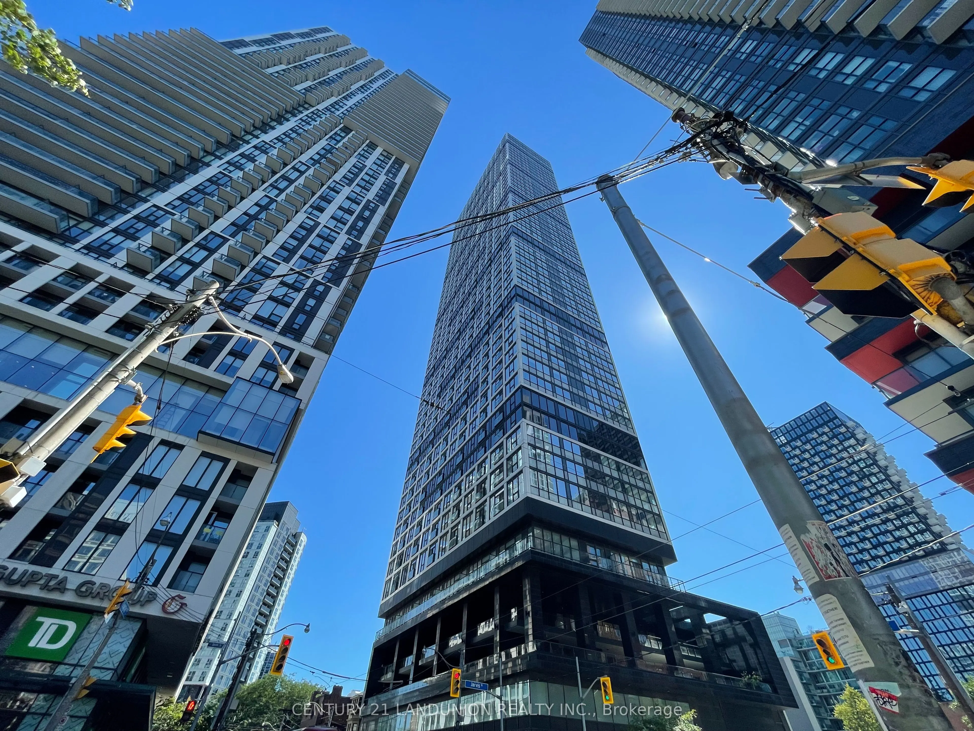 181 Dundas Street E, #2905