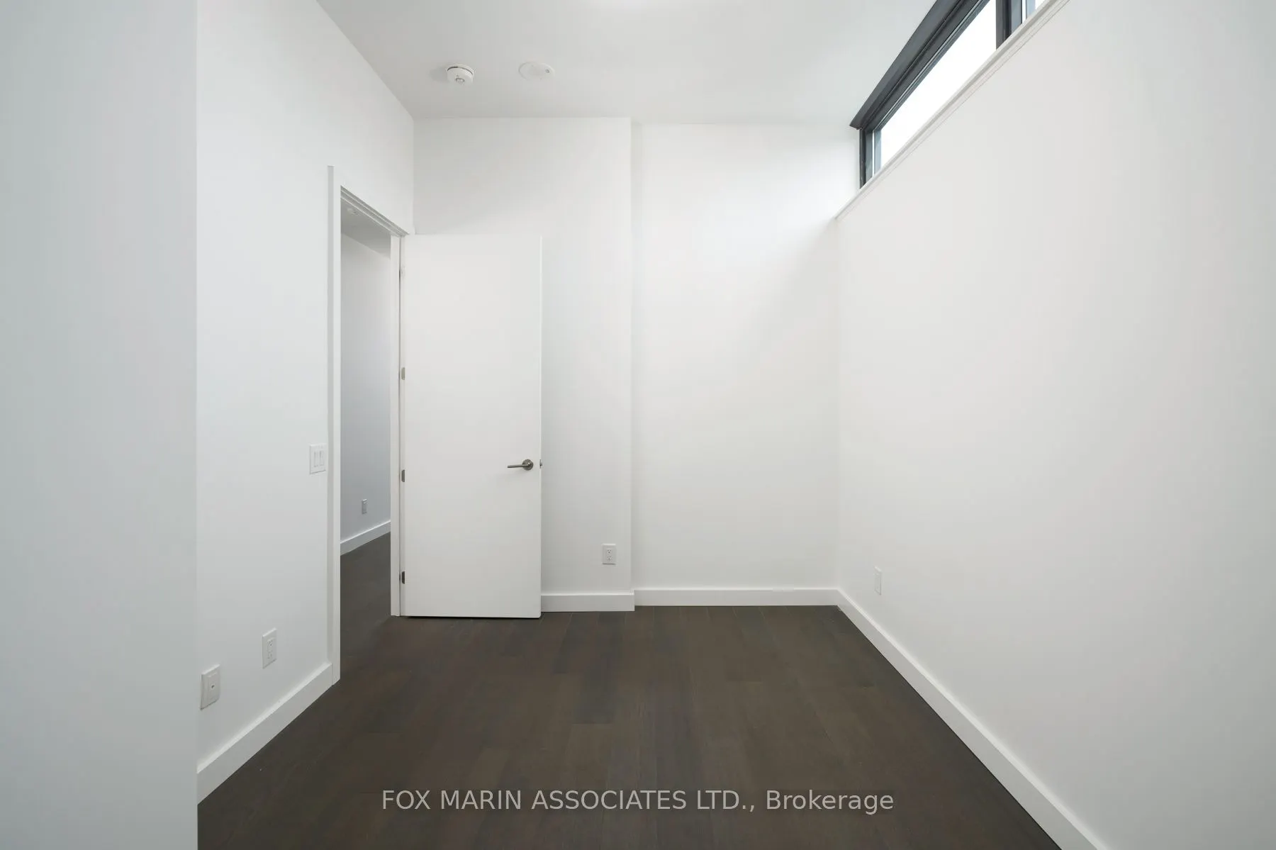 81 Wellesley Street E, #1107