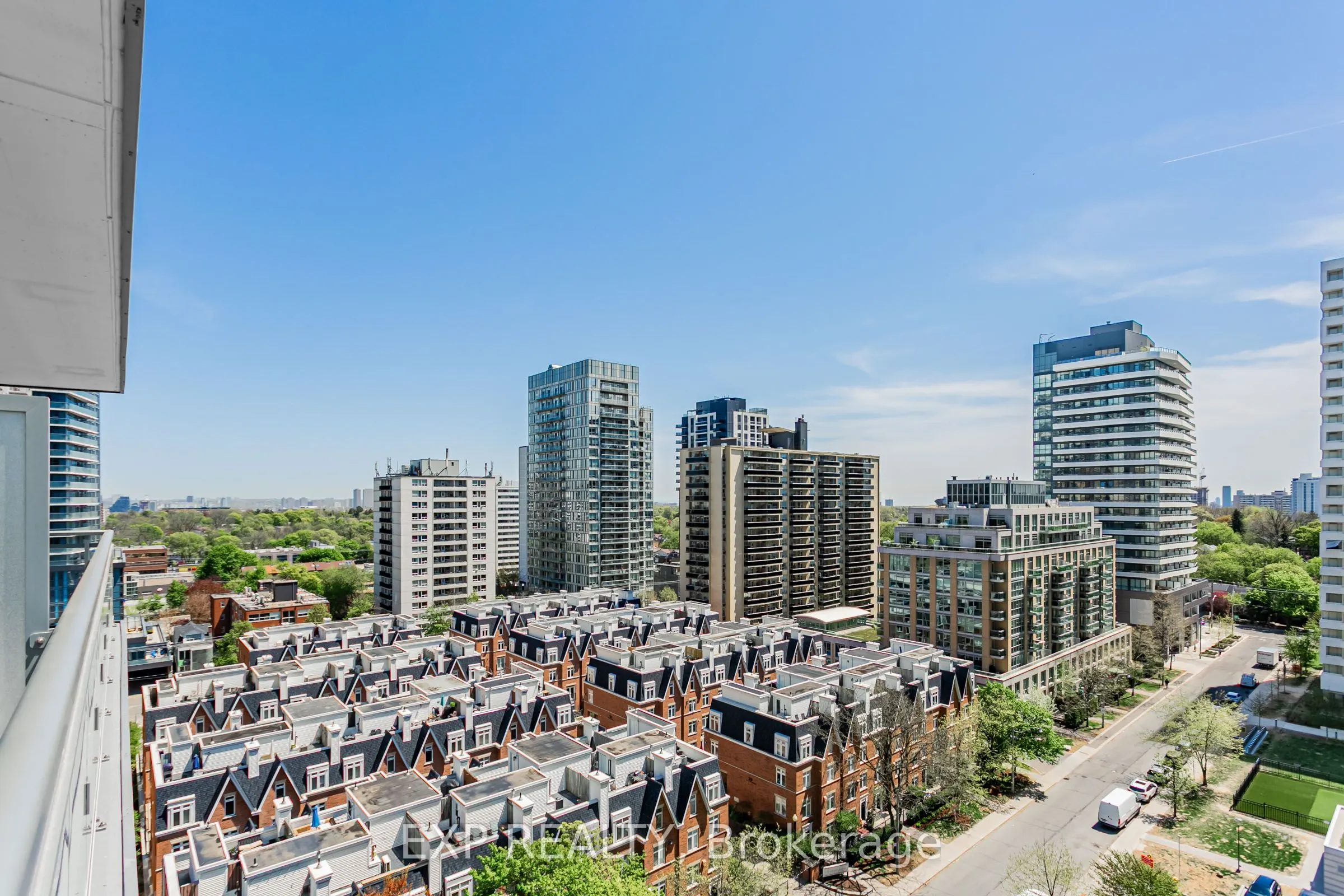 98 Lillian Street, #1018