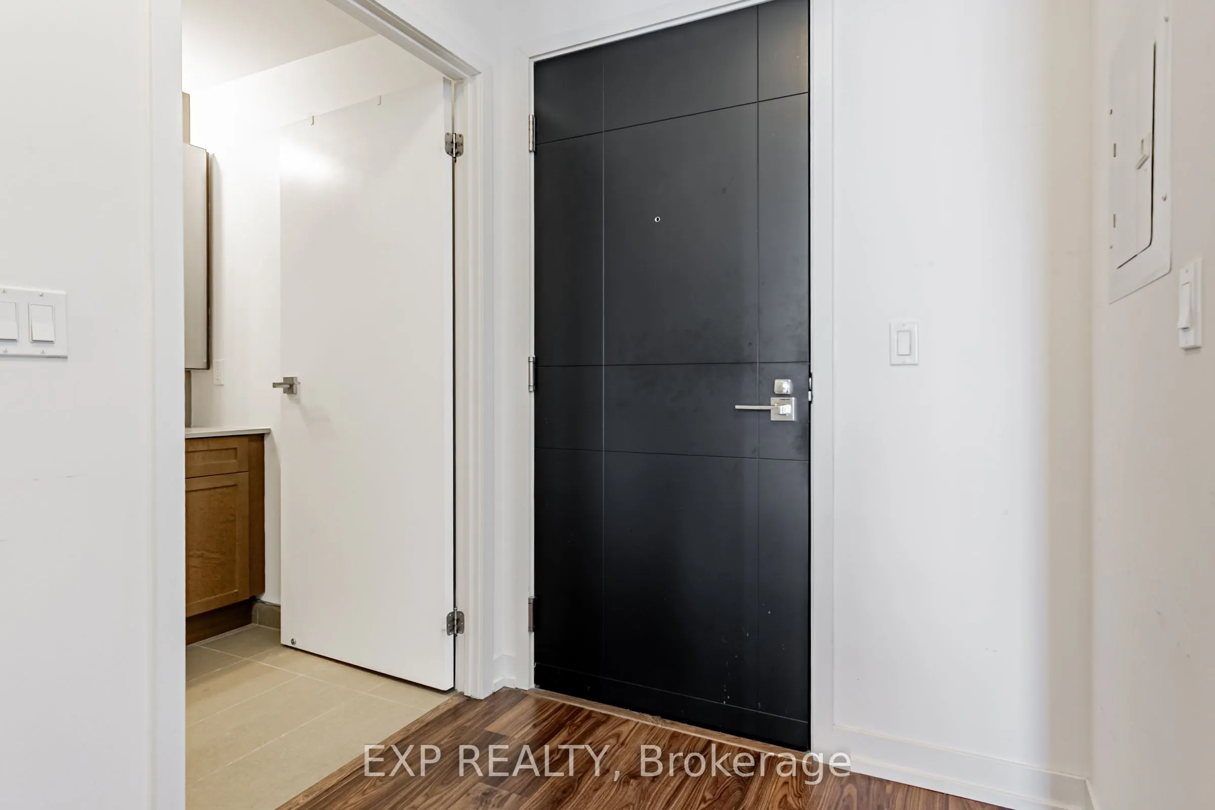 98 Lillian Street, #1018