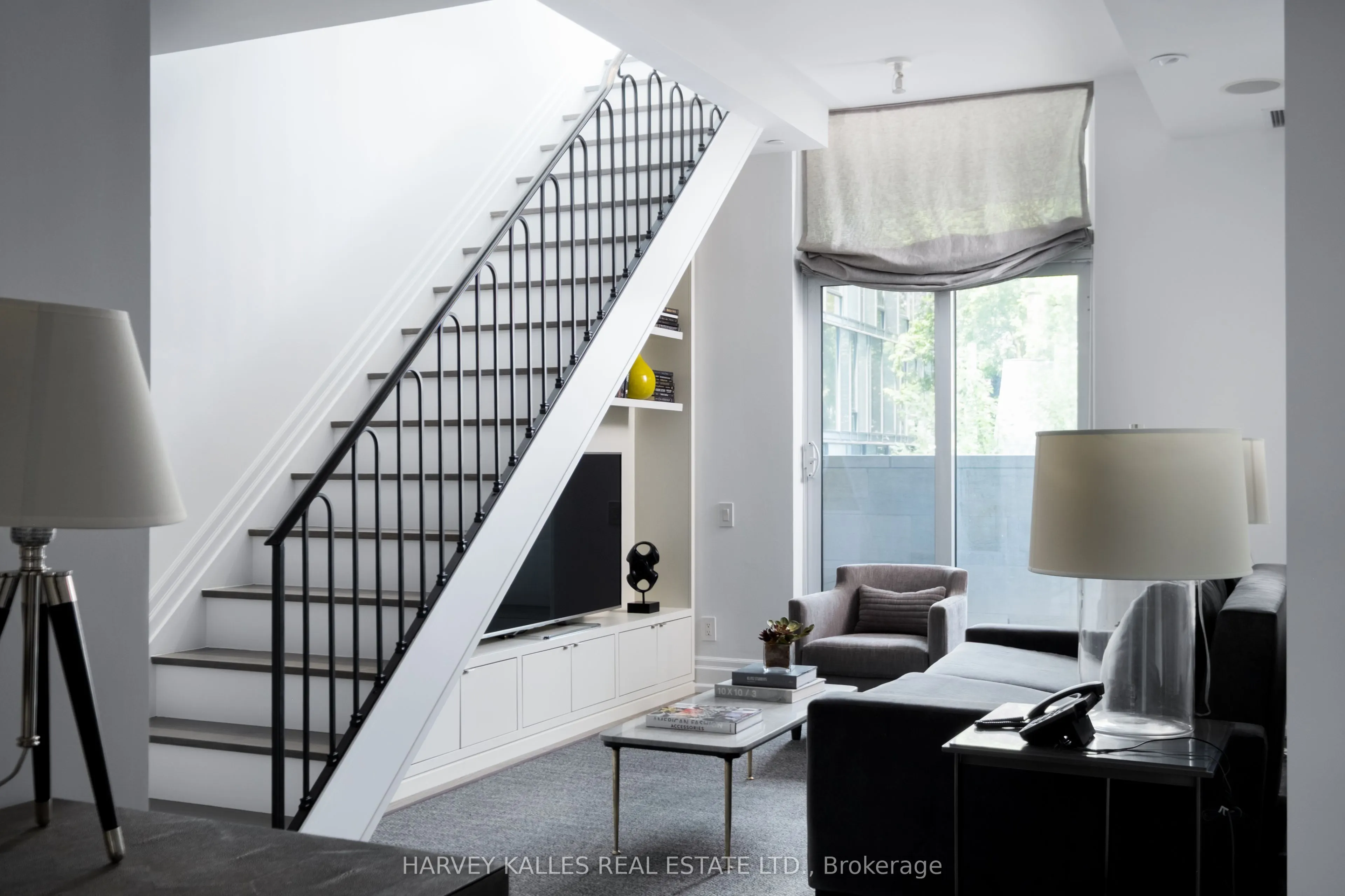 127 Pears Avenue, #5