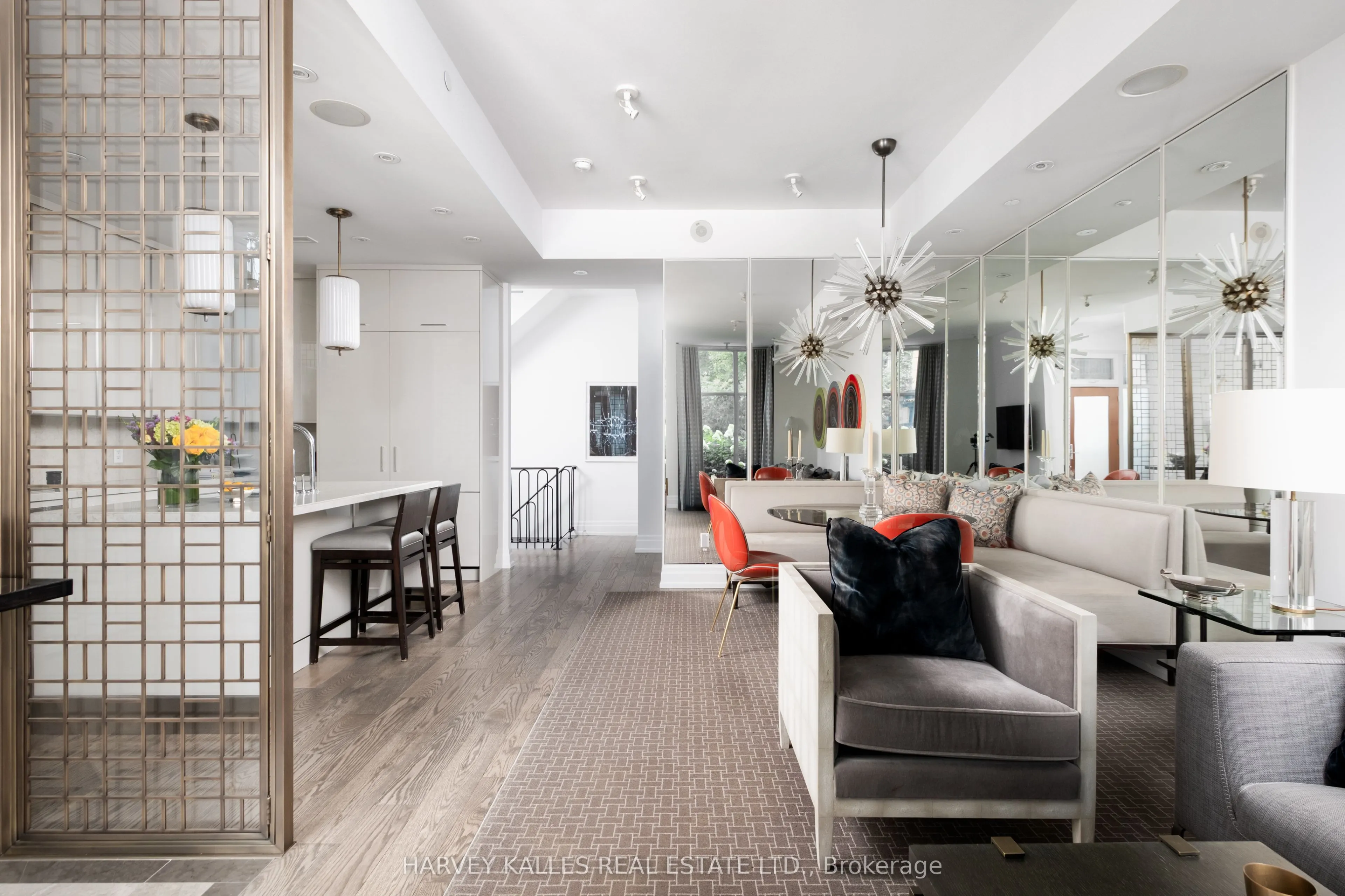127 Pears Avenue, #5