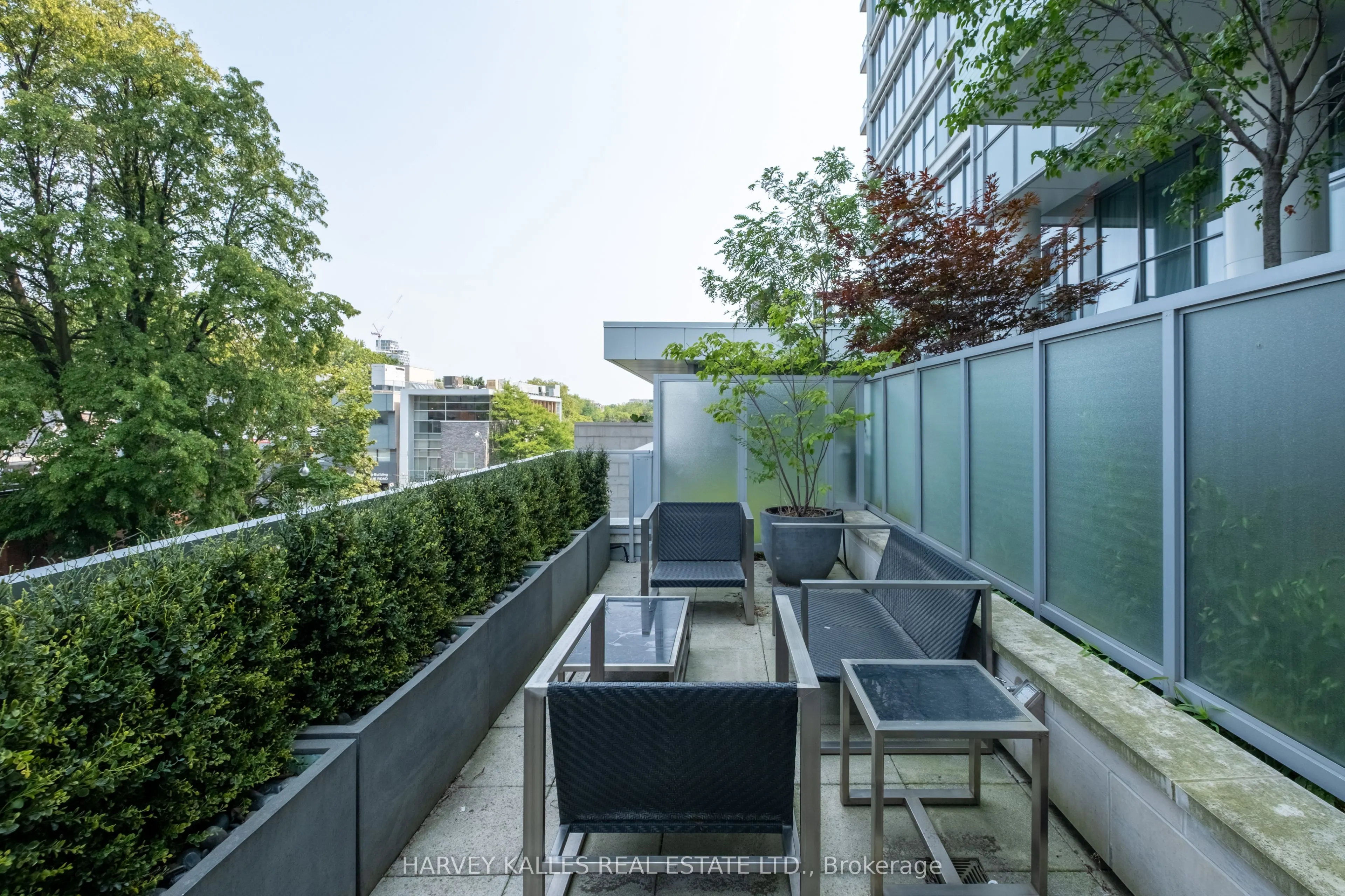 127 Pears Avenue, #5