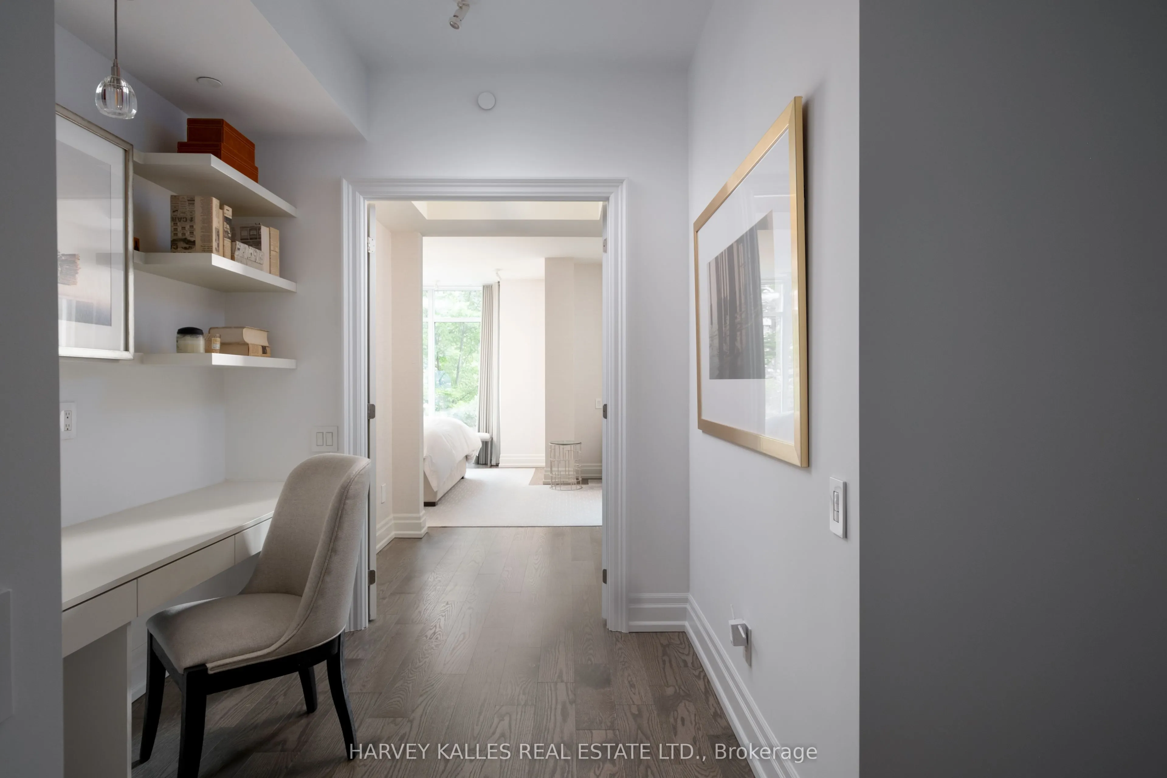 127 Pears Avenue, #5
