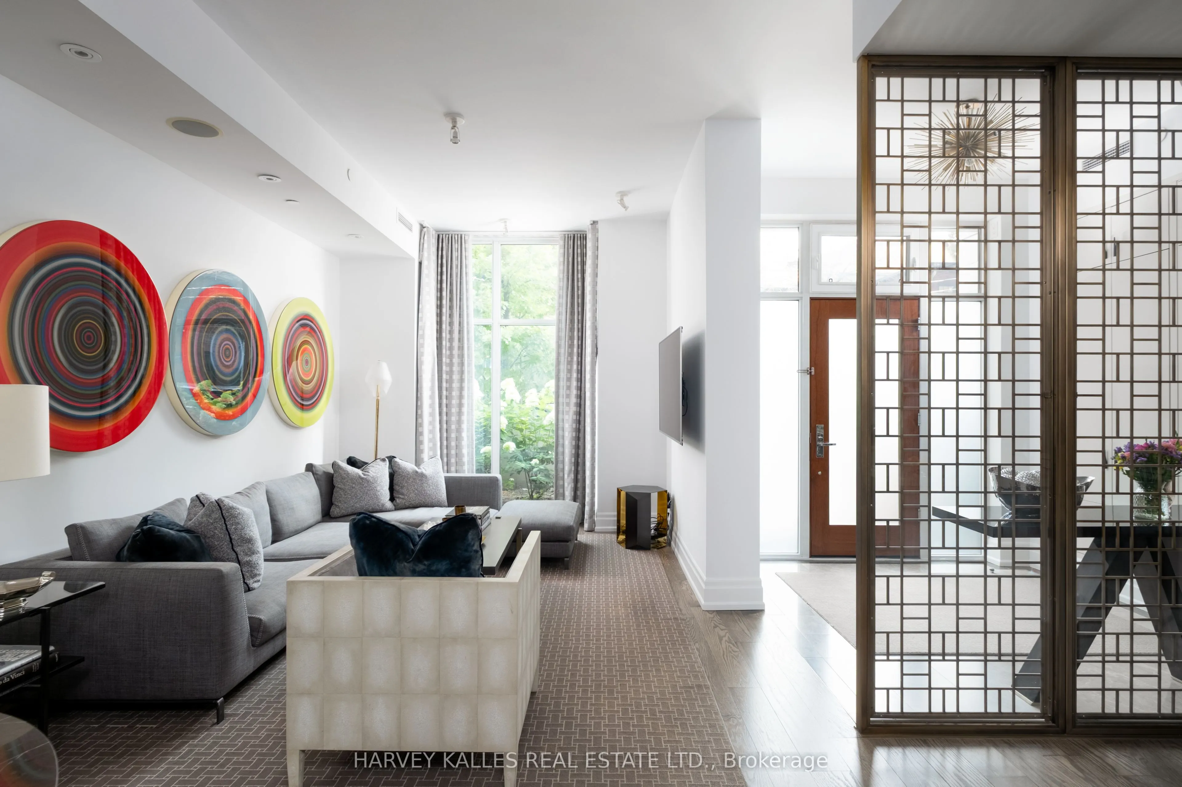 127 Pears Avenue, #5