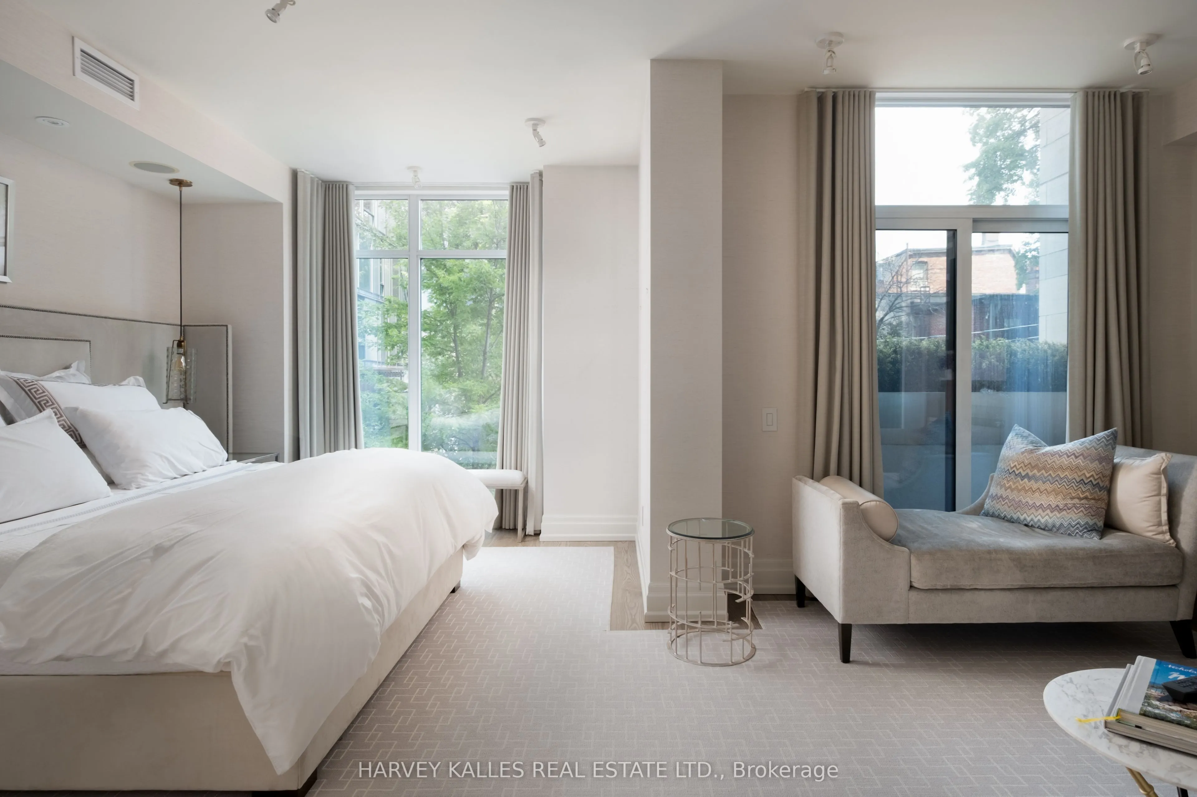 127 Pears Avenue, #5