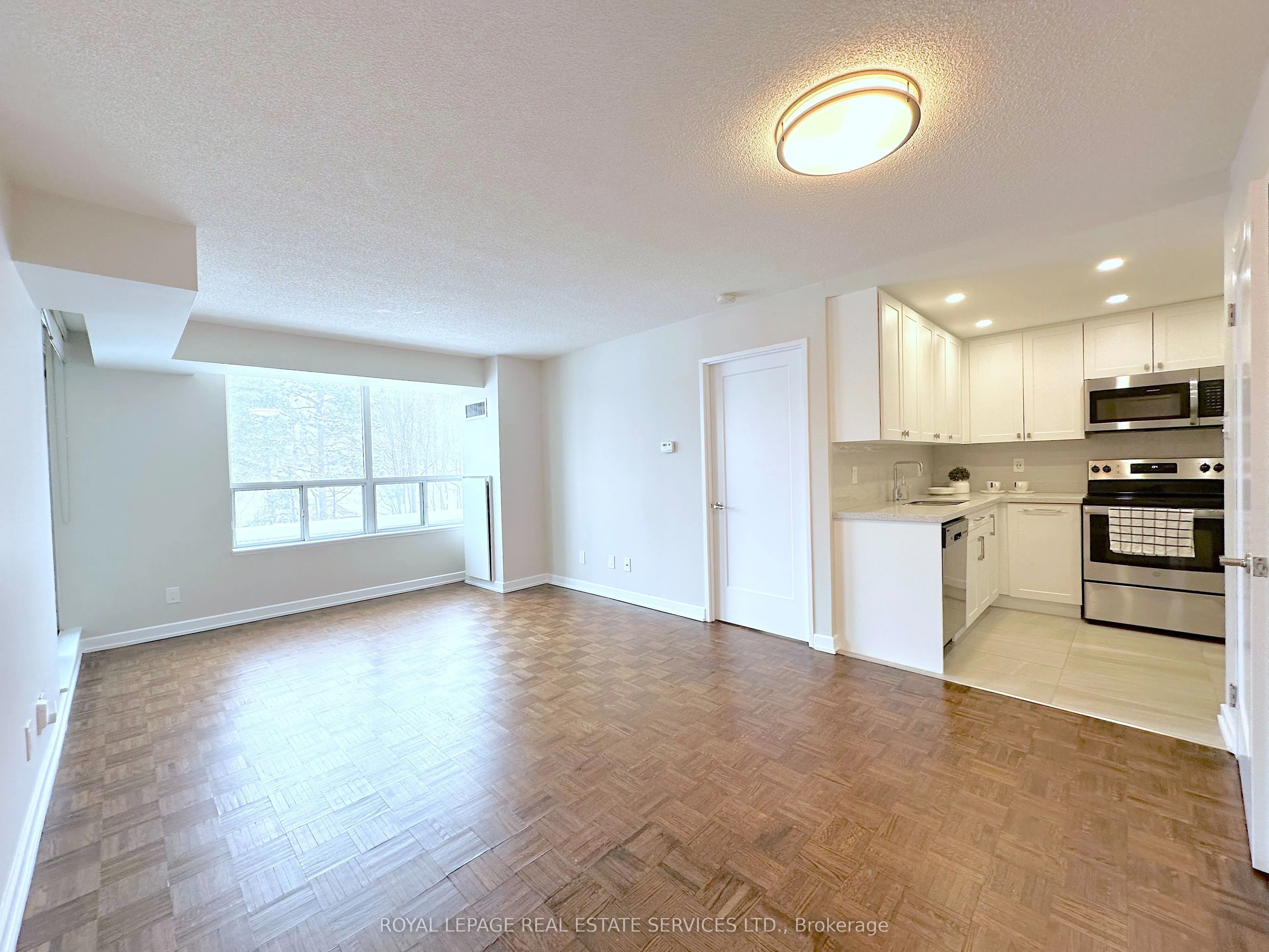17 Brookbanks Drive, #703